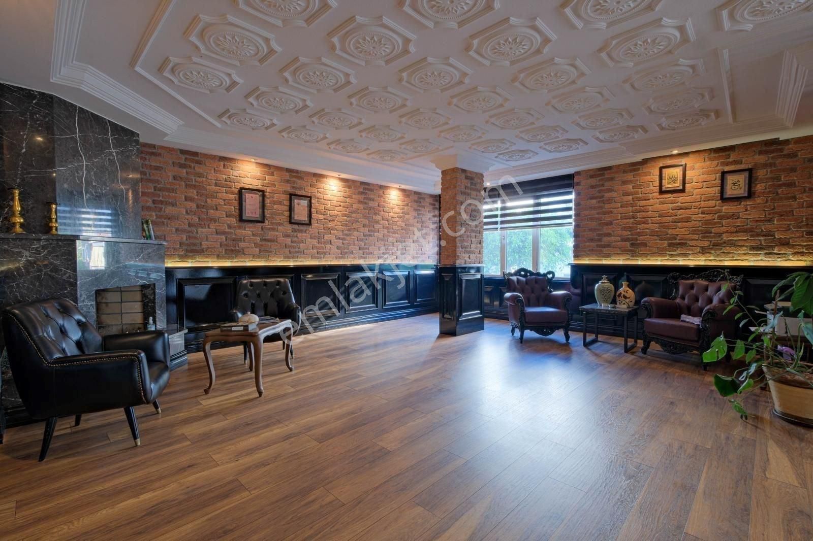 Alanya Merkezde Denize 50 Mt Deniz Manzaralı 3+1 Çok Amaçlı Satılık Mülk - Görsel 2