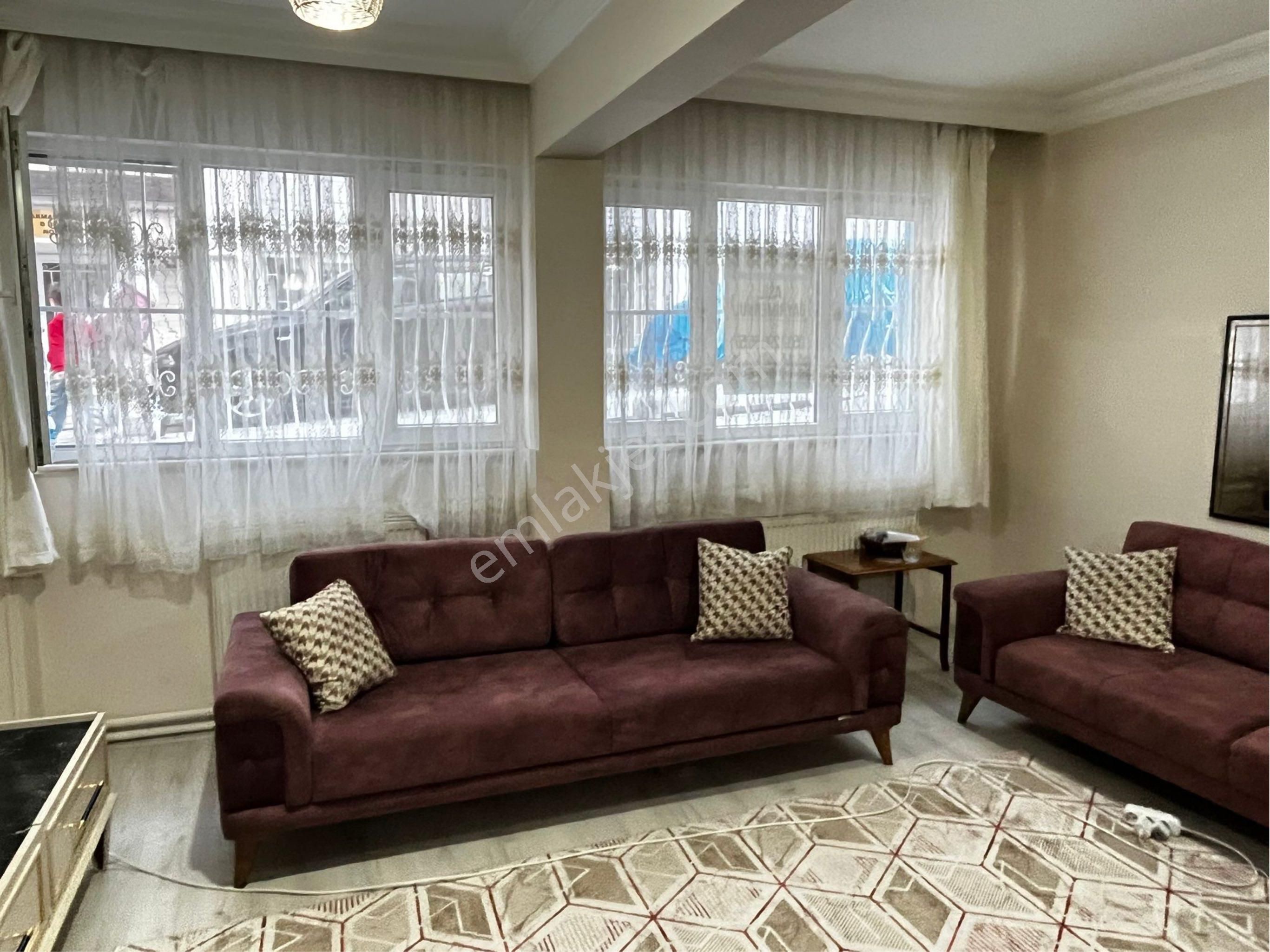 Hürriyet Mahallesinde İci Temiz Satılık Daire - Görsel 8