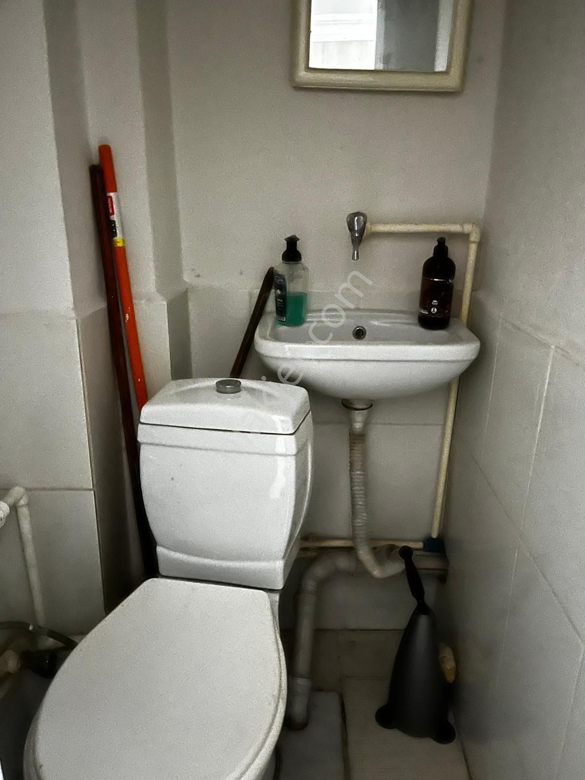 Hürriyet Mahallesinde İci Temiz Satılık Daire - Görsel 34