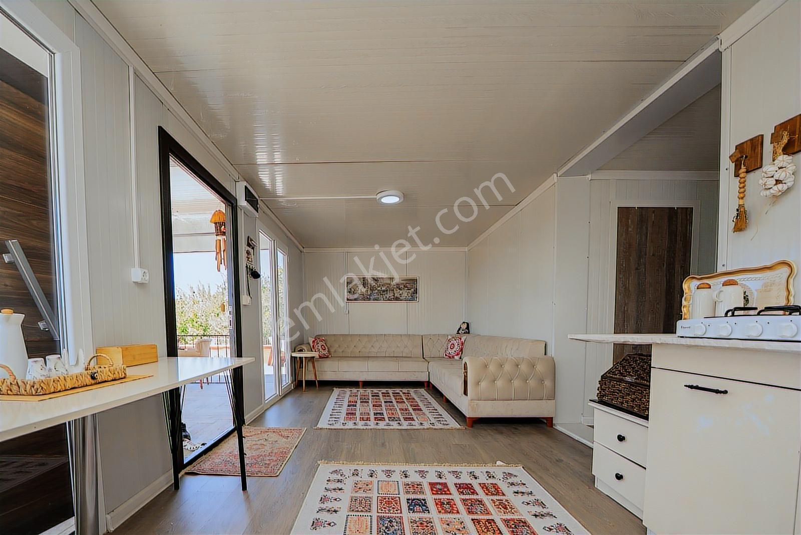Konal | Beğendikte Verandalı 3+1 Bag Evi