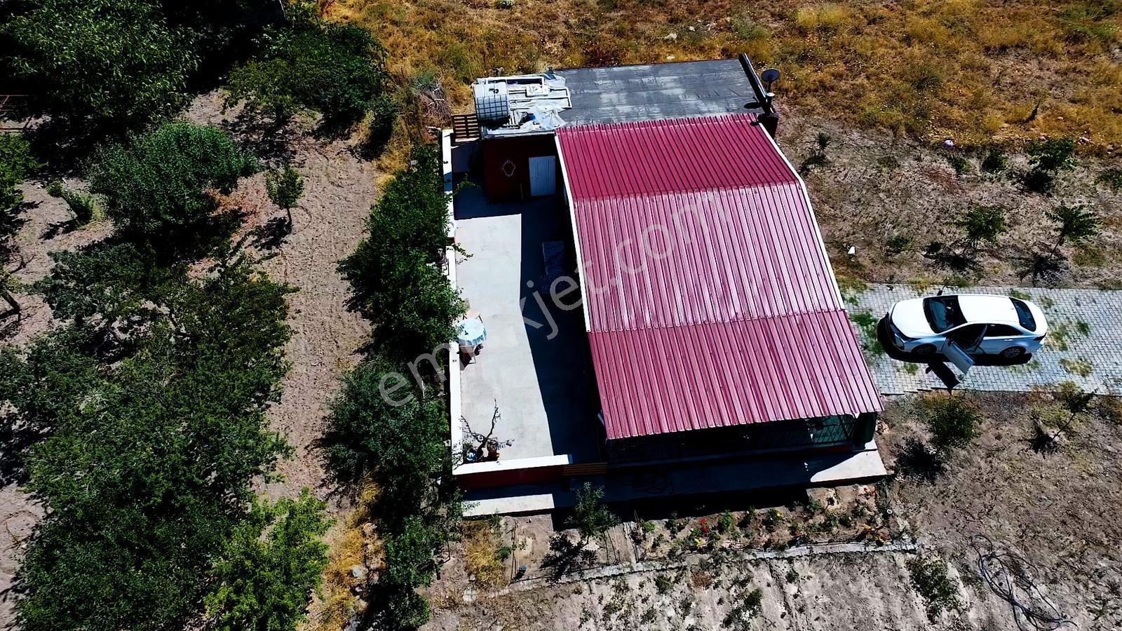 Konal | Beğendikte Verandalı 3+1 Bag Evi - Görsel 15