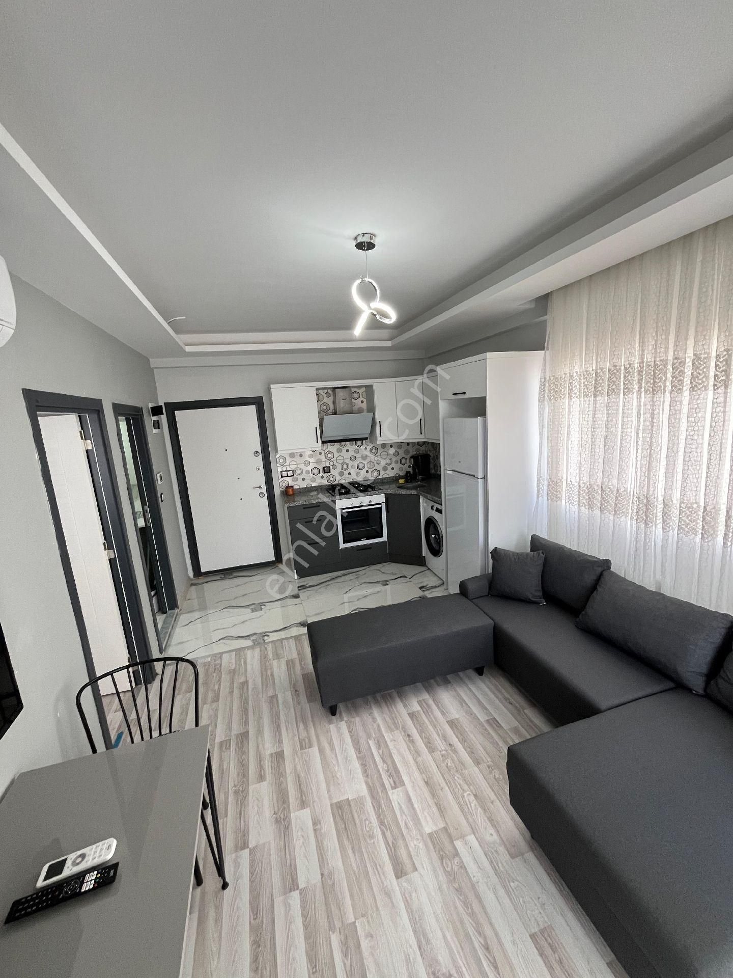 Gültepede Cadde Üzeri 1+1 Sıfır Eşyalı İskânlı Köşe Daire Geniş - Görsel 2