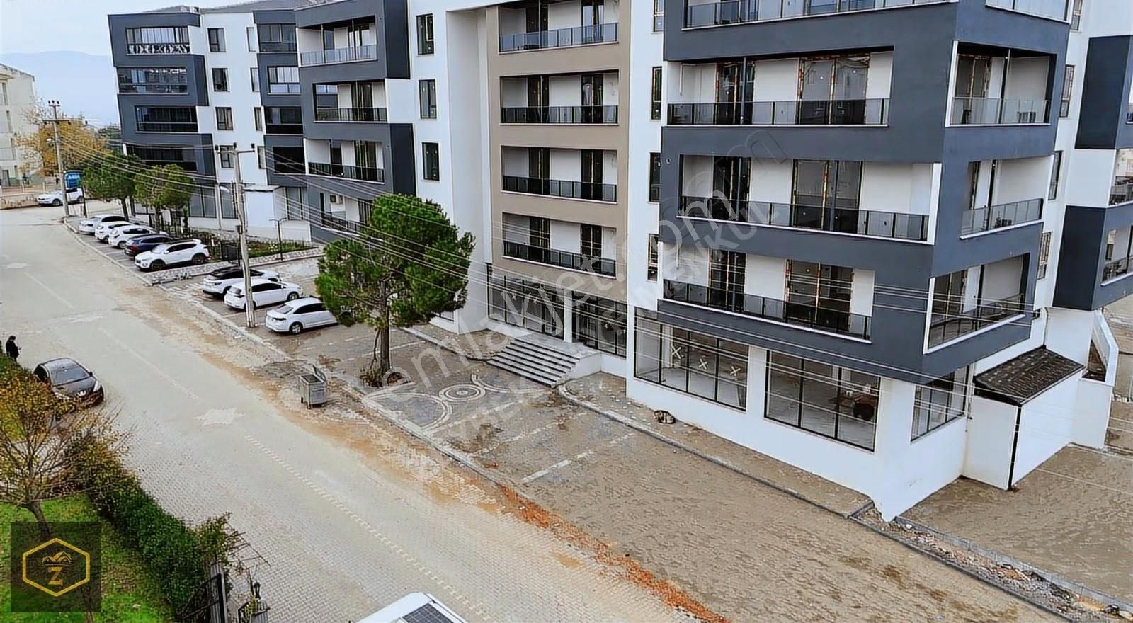 Zeybek Emlaktan Reşadiye De 500 Metrekare İş Yerimiz Satılıktır - Görsel 6