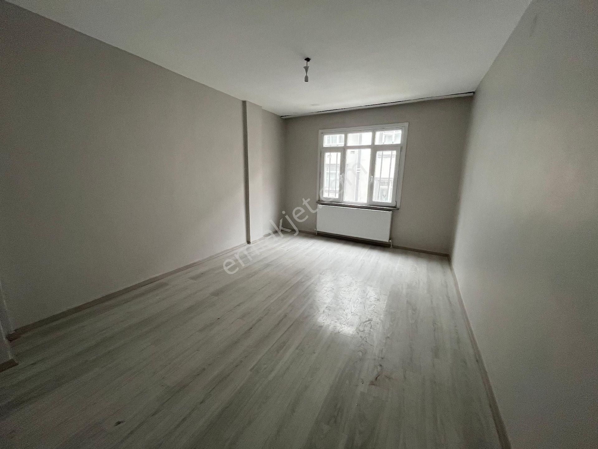 Malkoçoğlu Mah 2+1 2.kat 120m² - Görsel 4