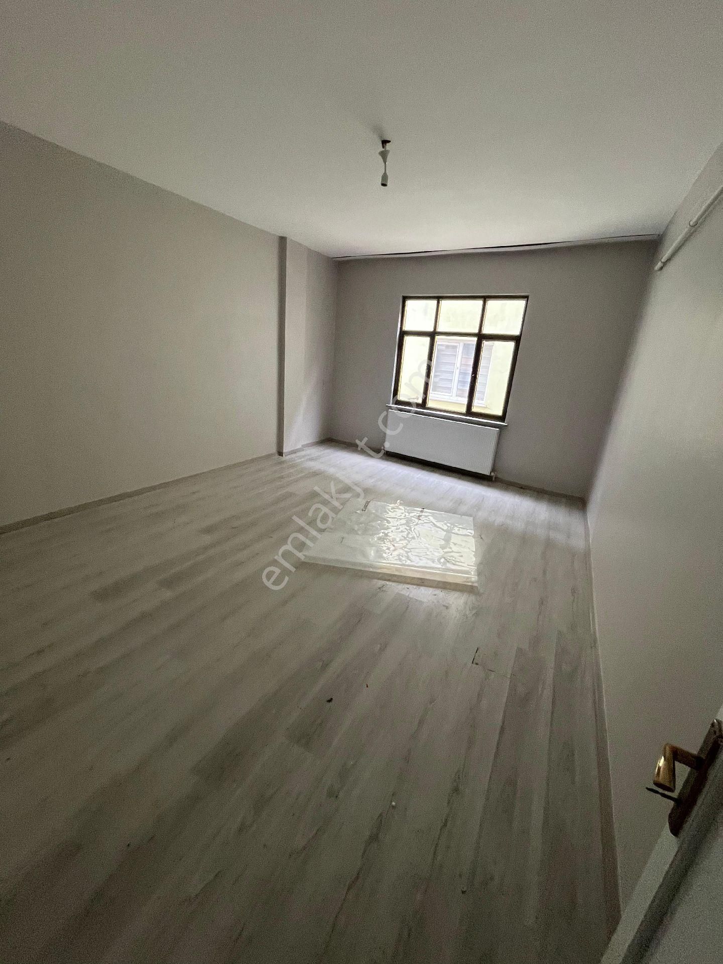 Malkoçoğlu Mah 2+1 2.kat 120m² - Görsel 8