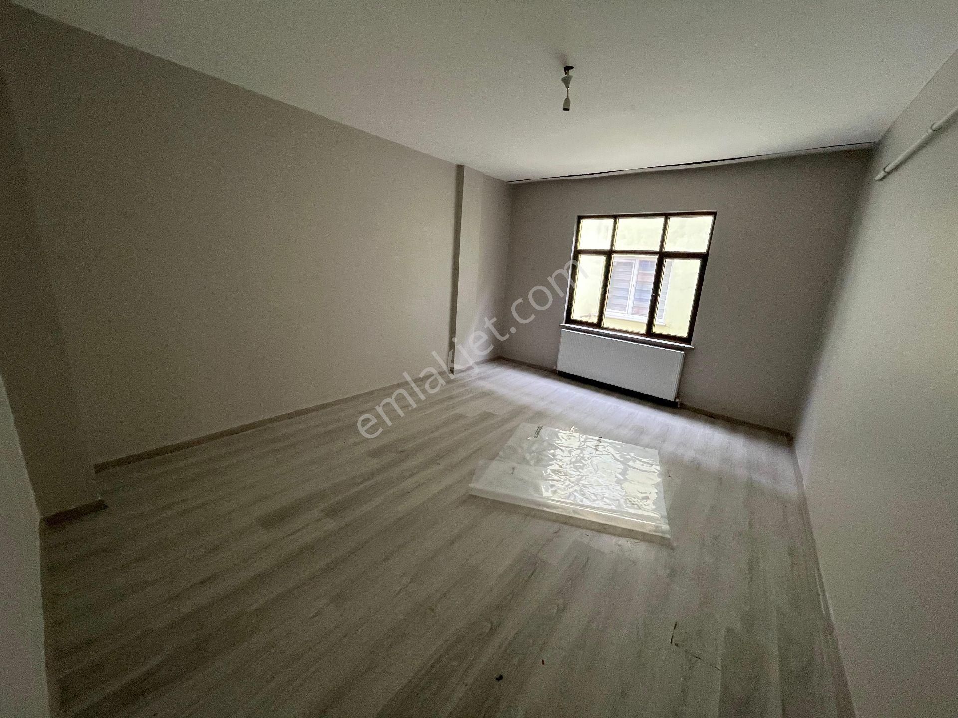 Malkoçoğlu Mah 2+1 2.kat 120m² - Görsel 7