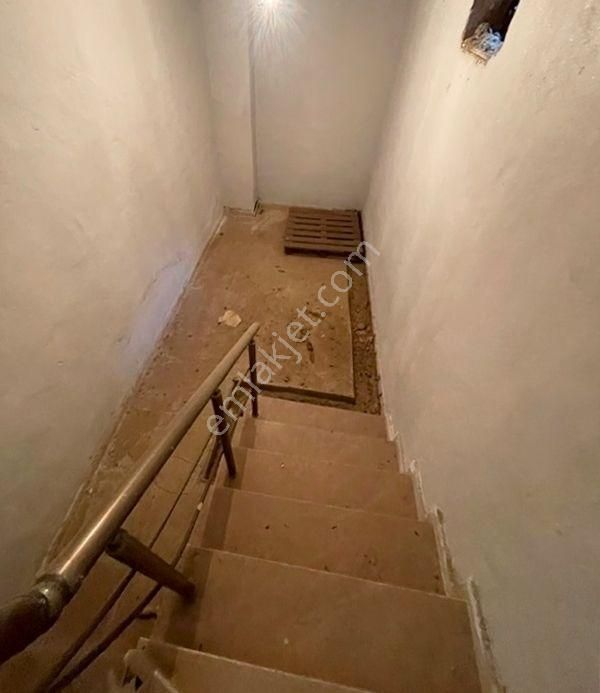 Mertcan Dan Kartal Metroya Yürüme 70m2 Fırsat Dükkan - Görsel 13