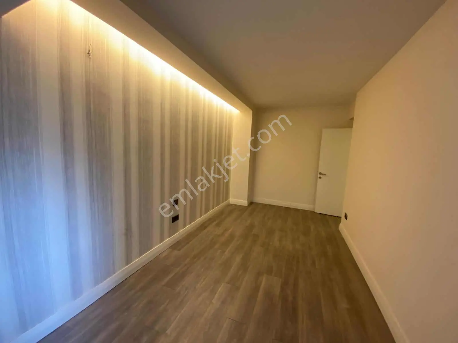 Akalın'dan Alsancak Mustafa Enver Bey Caddesinde 3+1 Satılık - Görsel 31