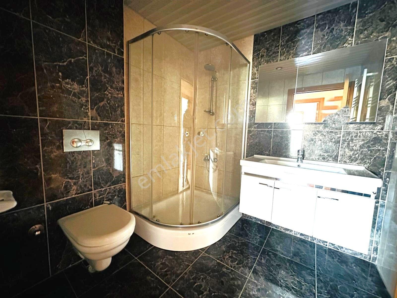 Nam-ak Emlak'tan Cadde'de Kilerli Giyinme Odalı 4+1 Site Dairesi - Görsel 29