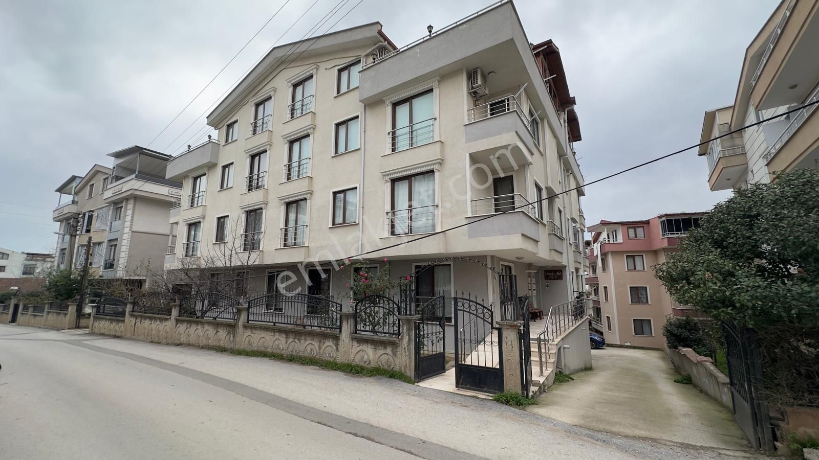 Çiftlikköy Çiftlik Mahallesinde 2+1 Kiralık Daire - Görsel 2