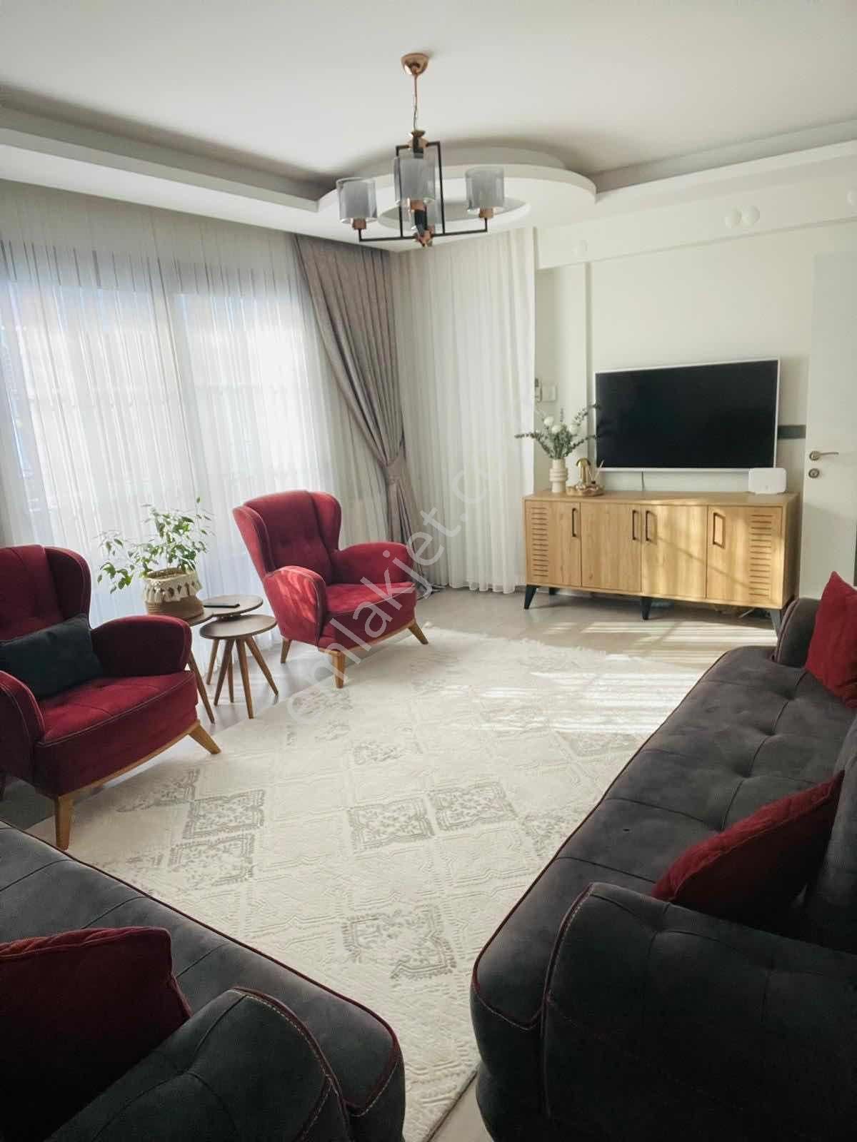 Akalın'dan Granada Yanı 130m2 3+1 D.gazlı Arakat Bakımlı Satılık - Görsel 8