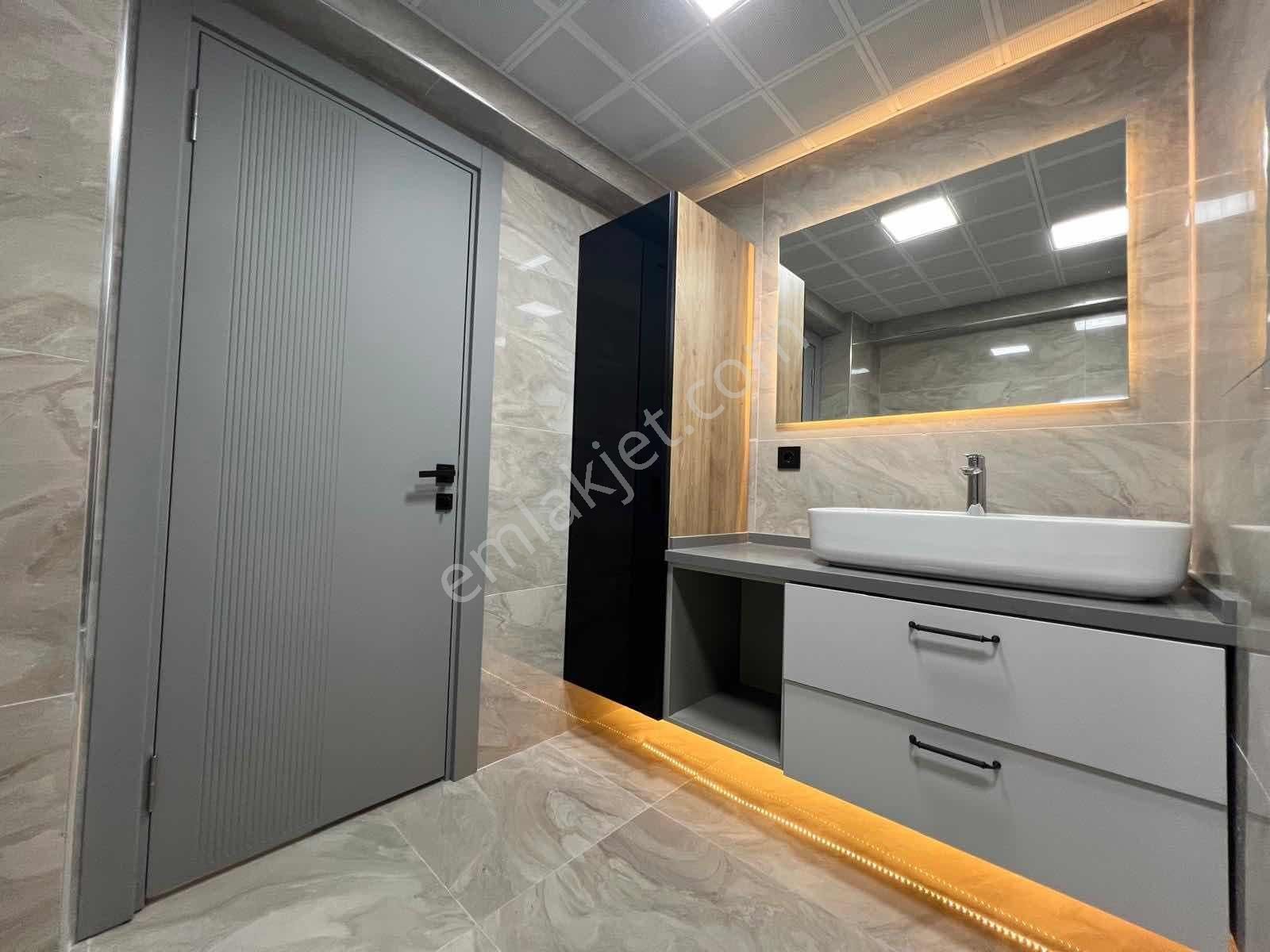 Yeni Bina Da 3+1 İstinye Park Yakını Bahçeli Lüks Daire - Görsel 14