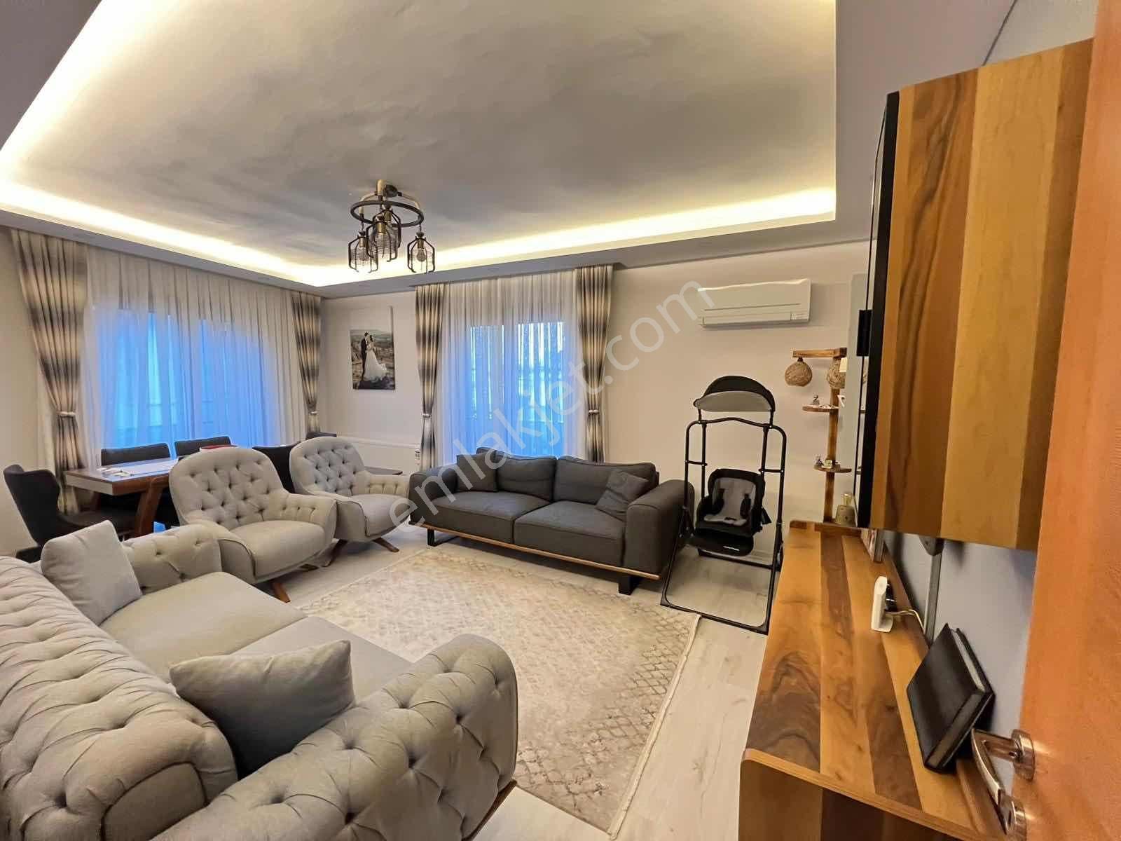 Bozyaka Cadde Yakını 3+1 Asansörlü Otoparklı Arakat - Görsel 11