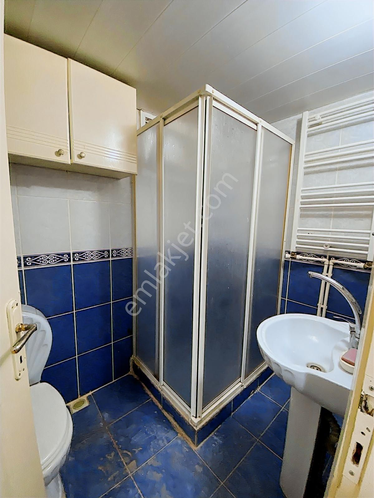 Akalın'dan Akevlerde Bahçeli Genç Binada Bakımlı 2+1 Satılık - Görsel 11