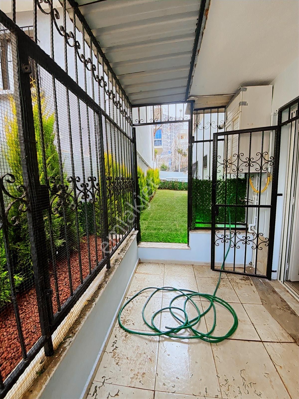 Akalın'dan Akevlerde Bahçeli Genç Binada Bakımlı 2+1 Satılık - Görsel 7