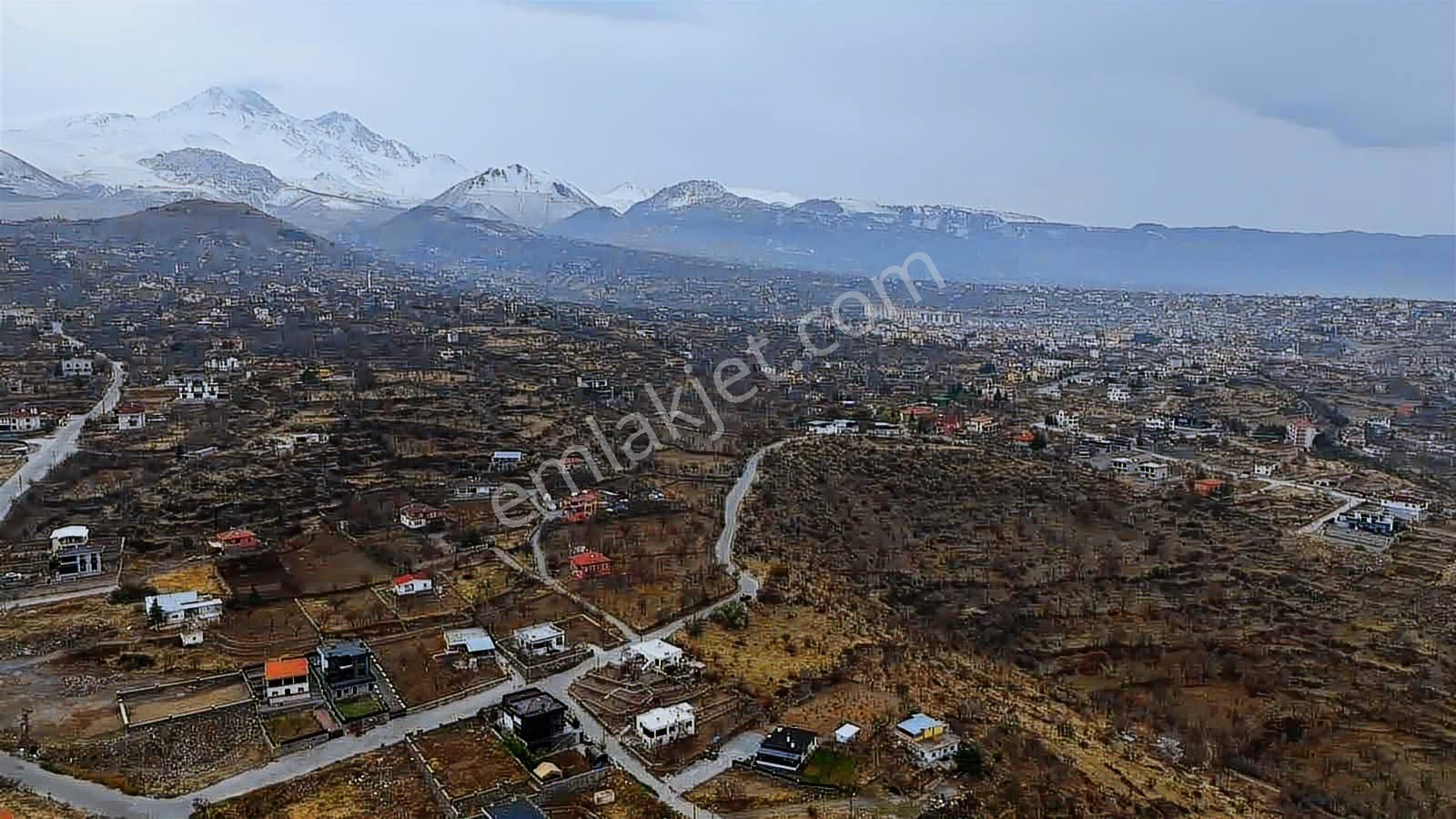 Konal | Erciyes Mahallesi Şehir Manzaralı Temiz Villa Parseli - Görsel 15