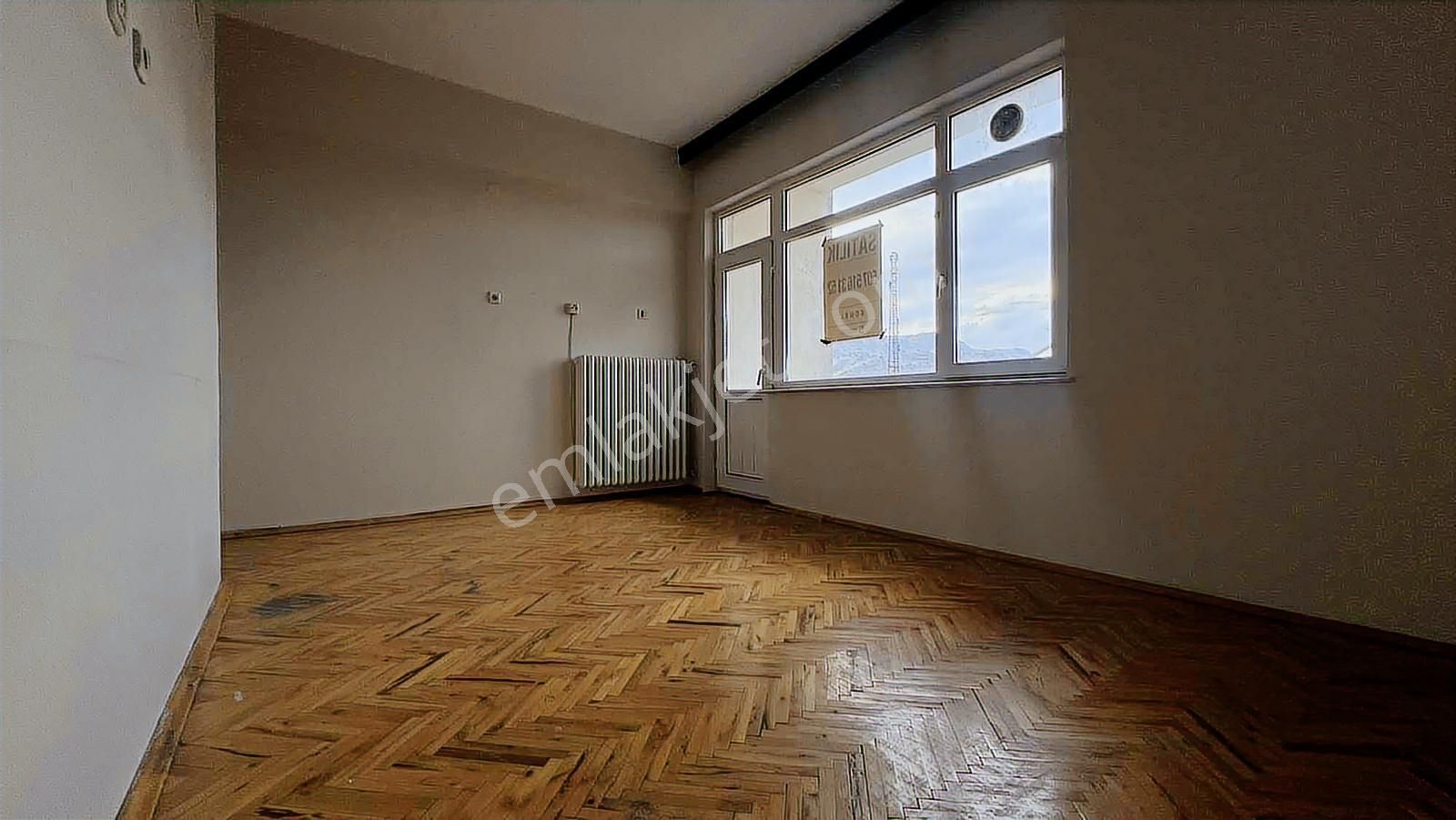 Konal/ Pınar Sitesinde En Gözde Konumda 3+1 Fırsat Daire - Görsel 18