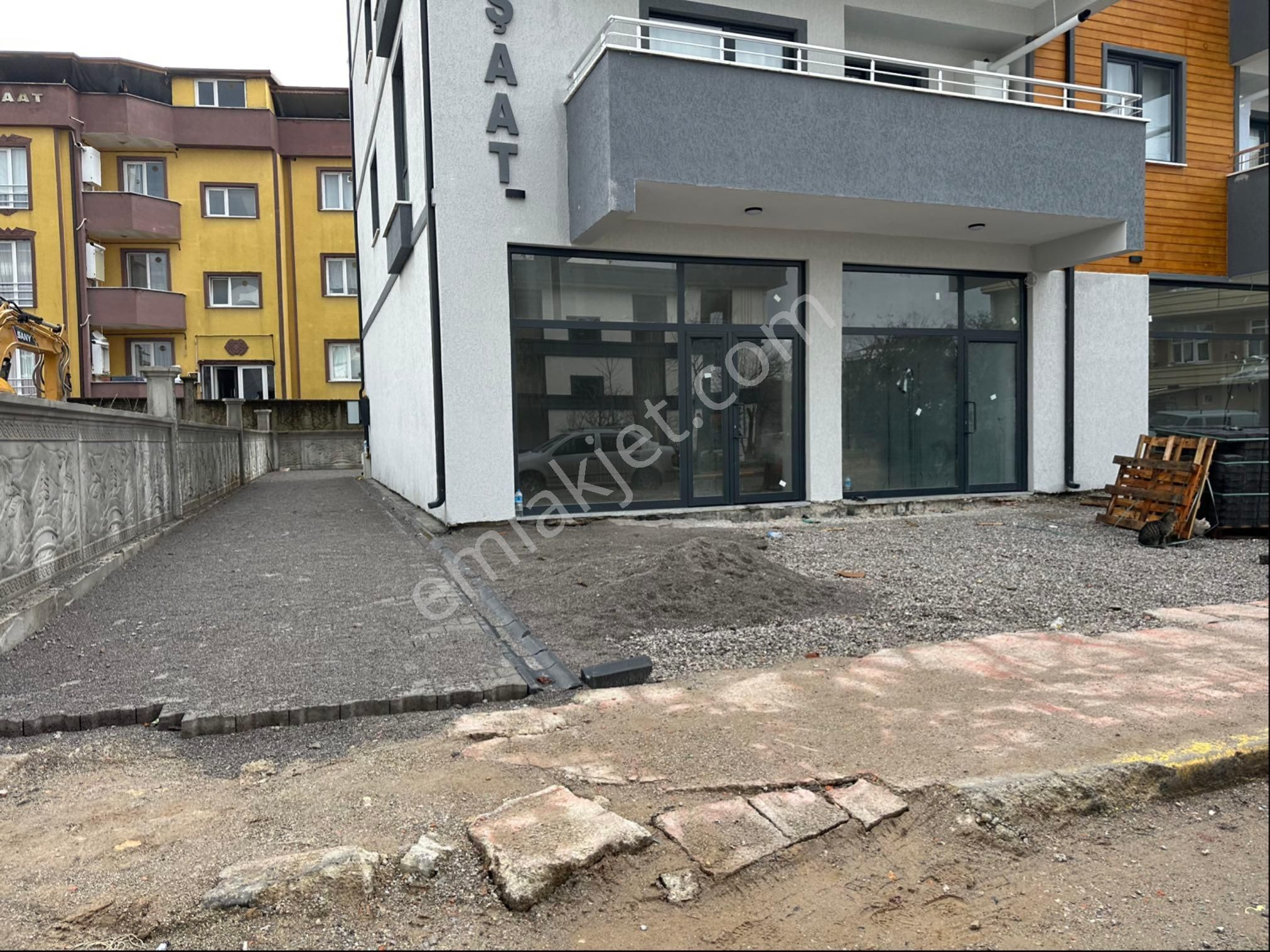 Ferizli De Merkeze Yakın Lokasyonda Cadde Üzeri Kiralık İşyeri - Görsel 6