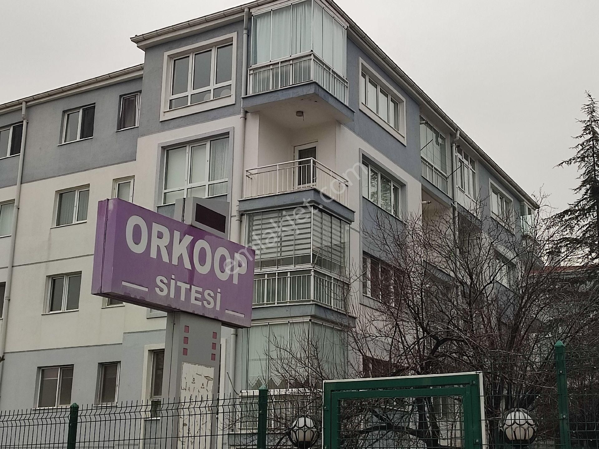 Batı Sitesi Site İçi Ara Kat Satılık 3+1 Daire - Görsel 31