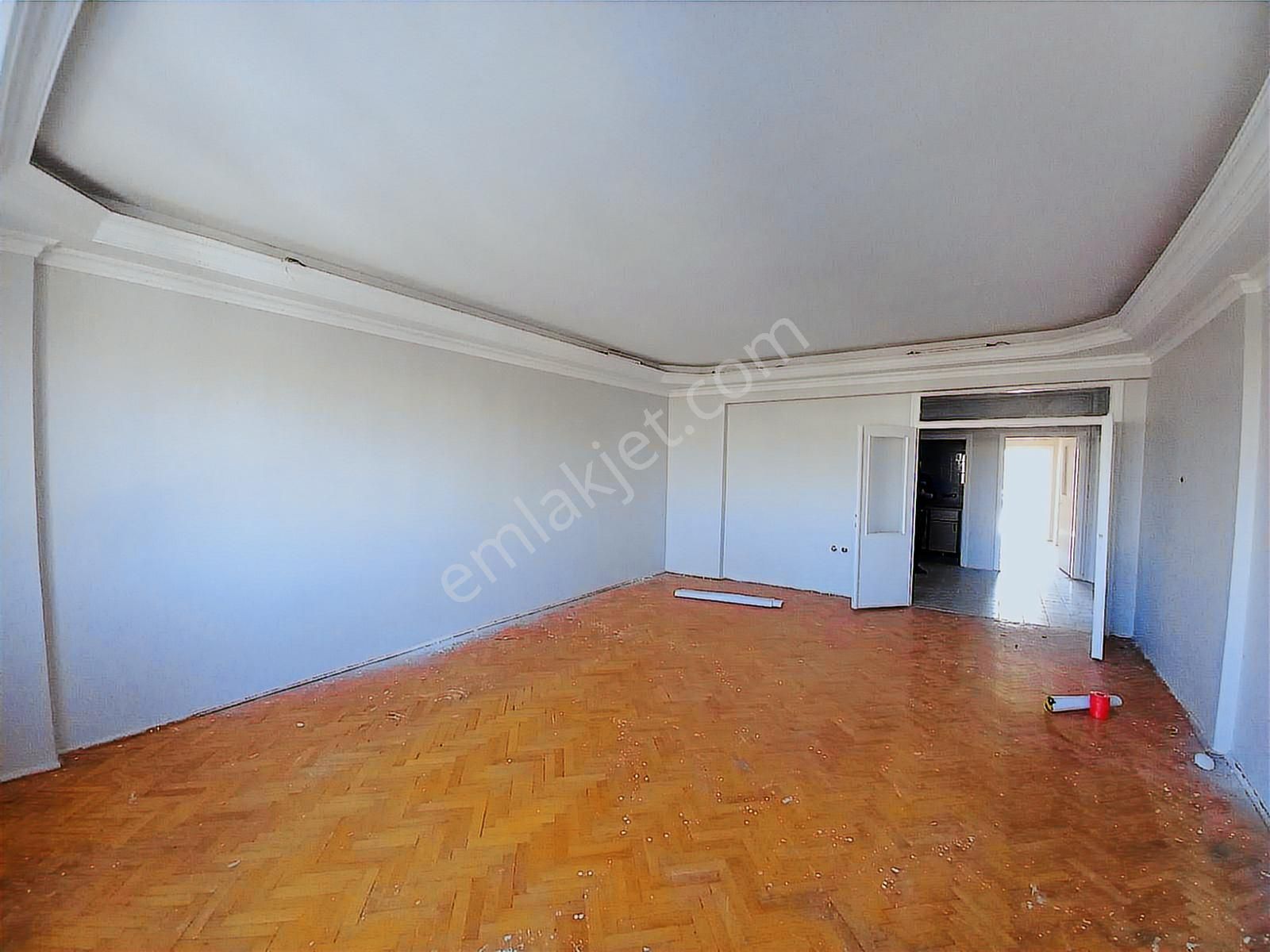 Yenisanayi Karşısında Satılık 3+1 Daire - Görsel 2