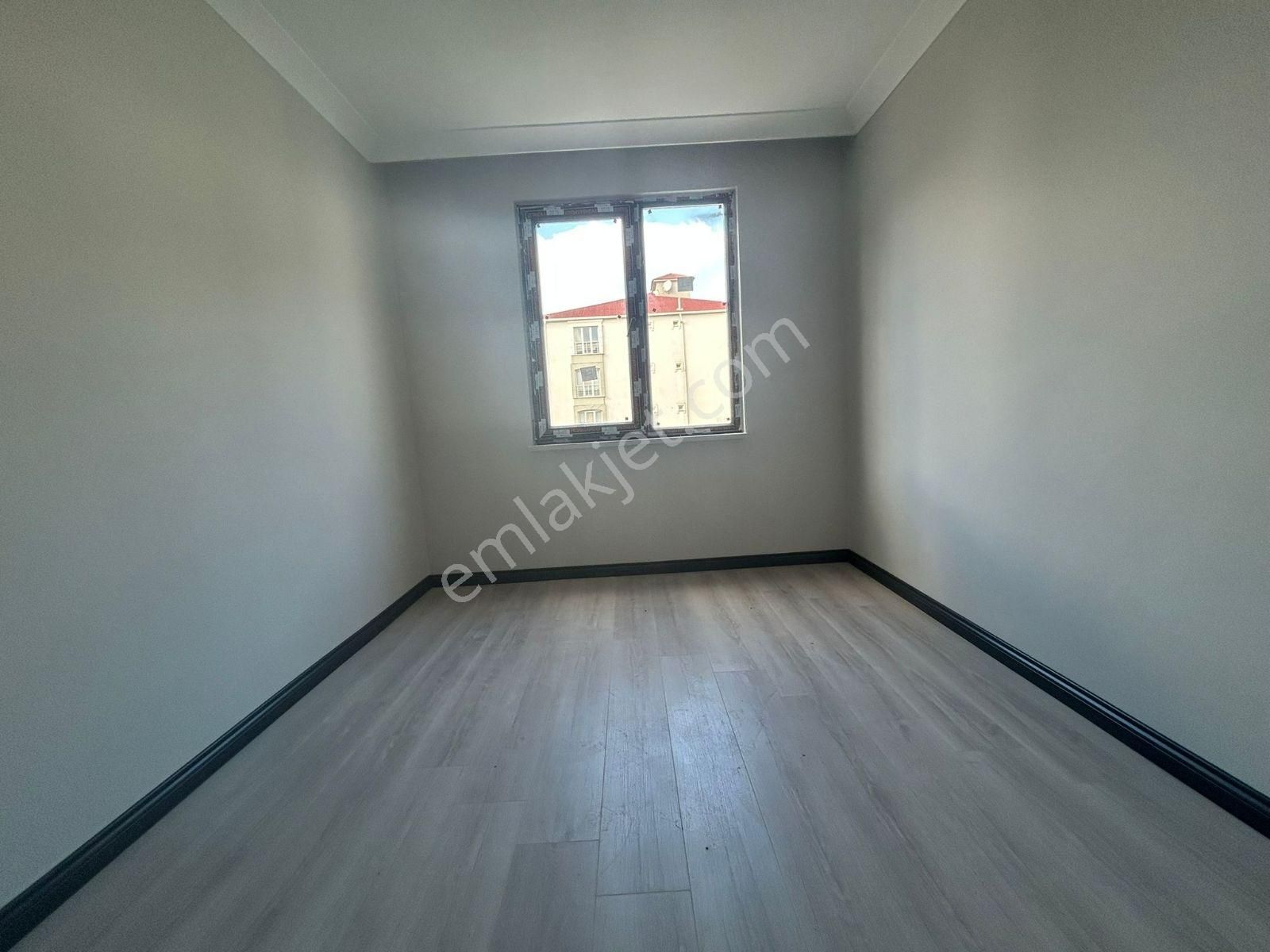 Vatan Mahallesi 3+1 Sıfır Son Bir Daire - Görsel 3