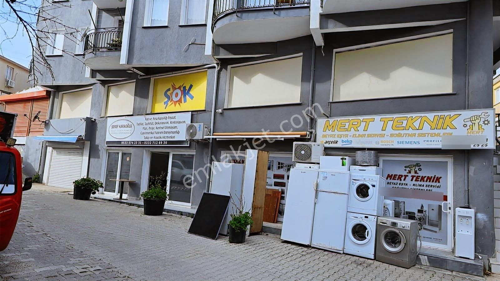 Çeşme Merkezde Kurumsal Kiracılı Tek Tapu 2 Dükkan Satılıktır - Görsel 20