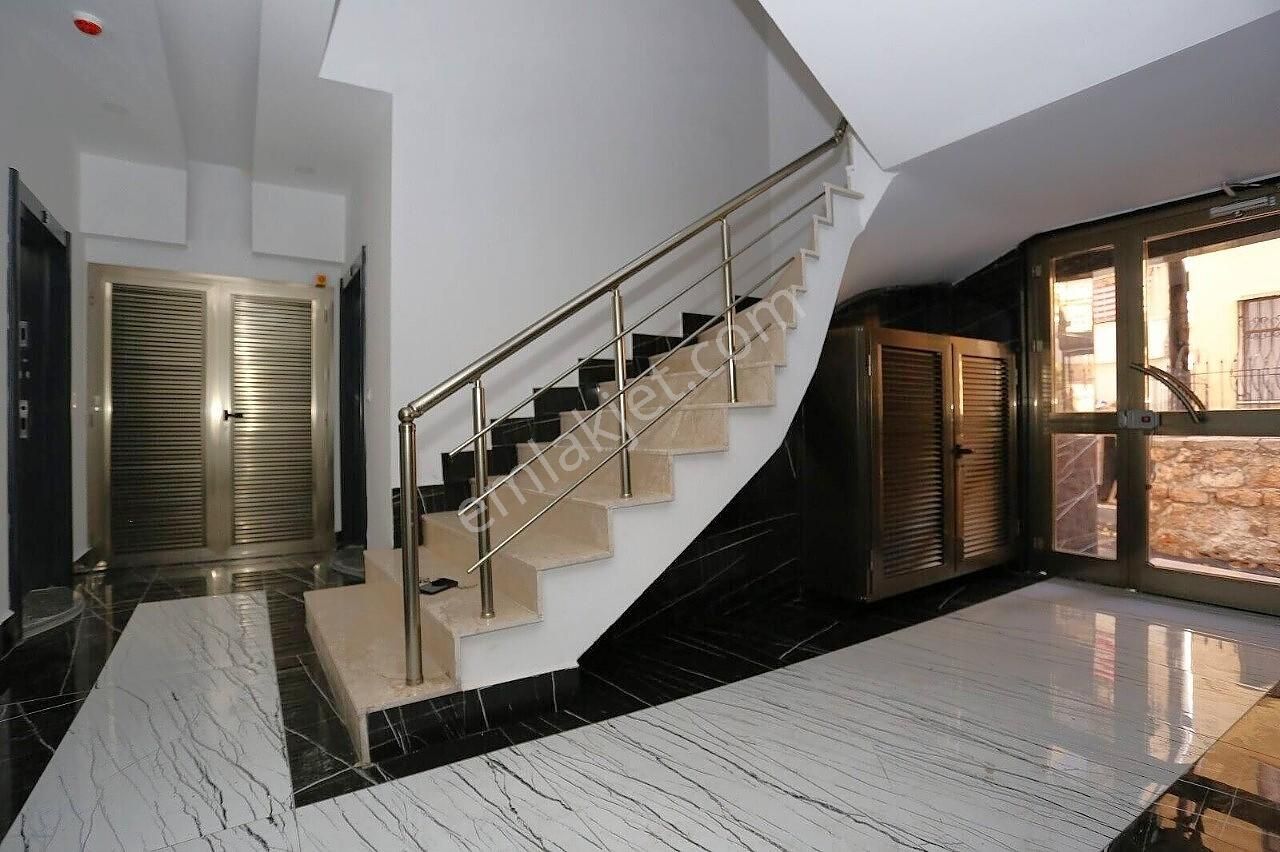 Muratpaşa Kışla Mahallesinde Denize 400m Kiralık Daire | Tekce - Görsel 3