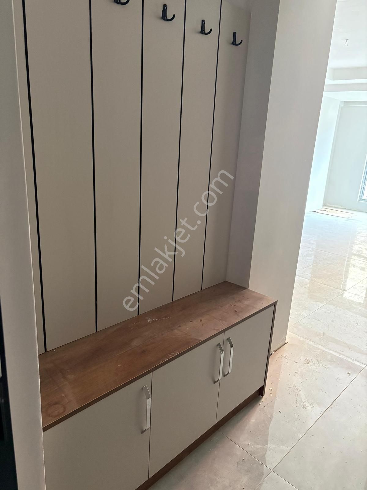 Erkaya Emlak'tan Çıtır Ekmek Yakınında 1+1 Arakat Balkonlu Apart - Görsel 10