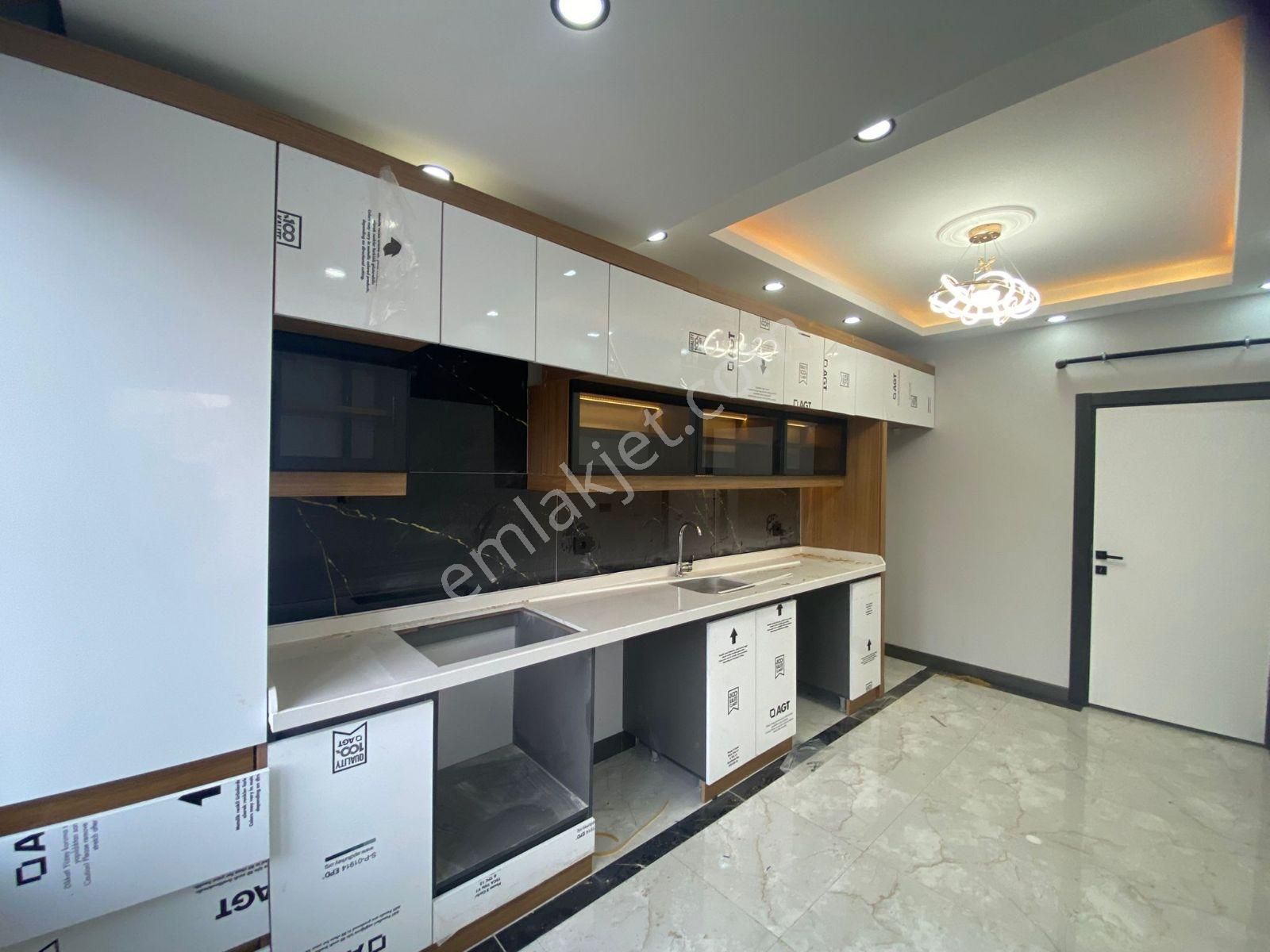 Atatürk Mahallesi 2+1 Ön Cephe Ultra Lüks Merkezi Konum - Görsel 22