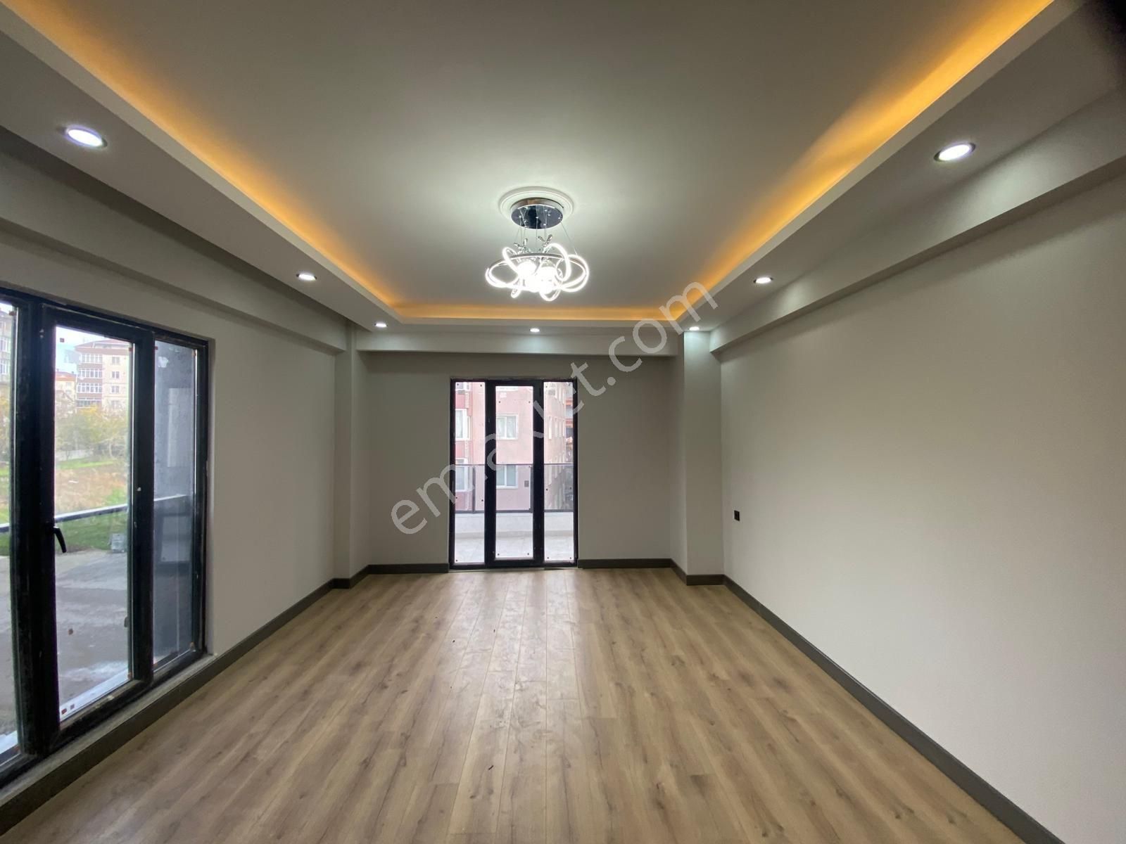 Atatürk Mahallesi 2+1 Ön Cephe Ultra Lüks Merkezi Konum - Görsel 10