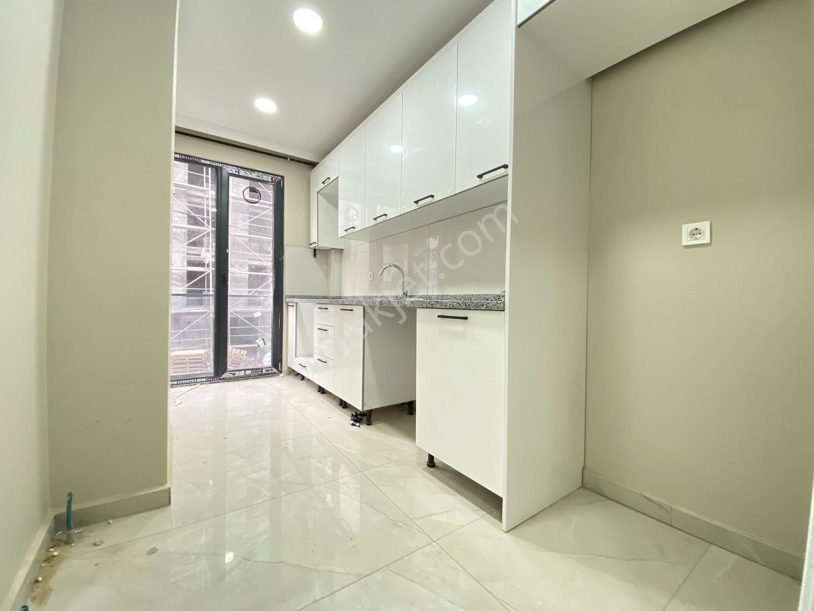 Focus'tan Metro Ve D 100 Yakını,sıfır,katta,geniş,modern, 2+1 - Görsel 13