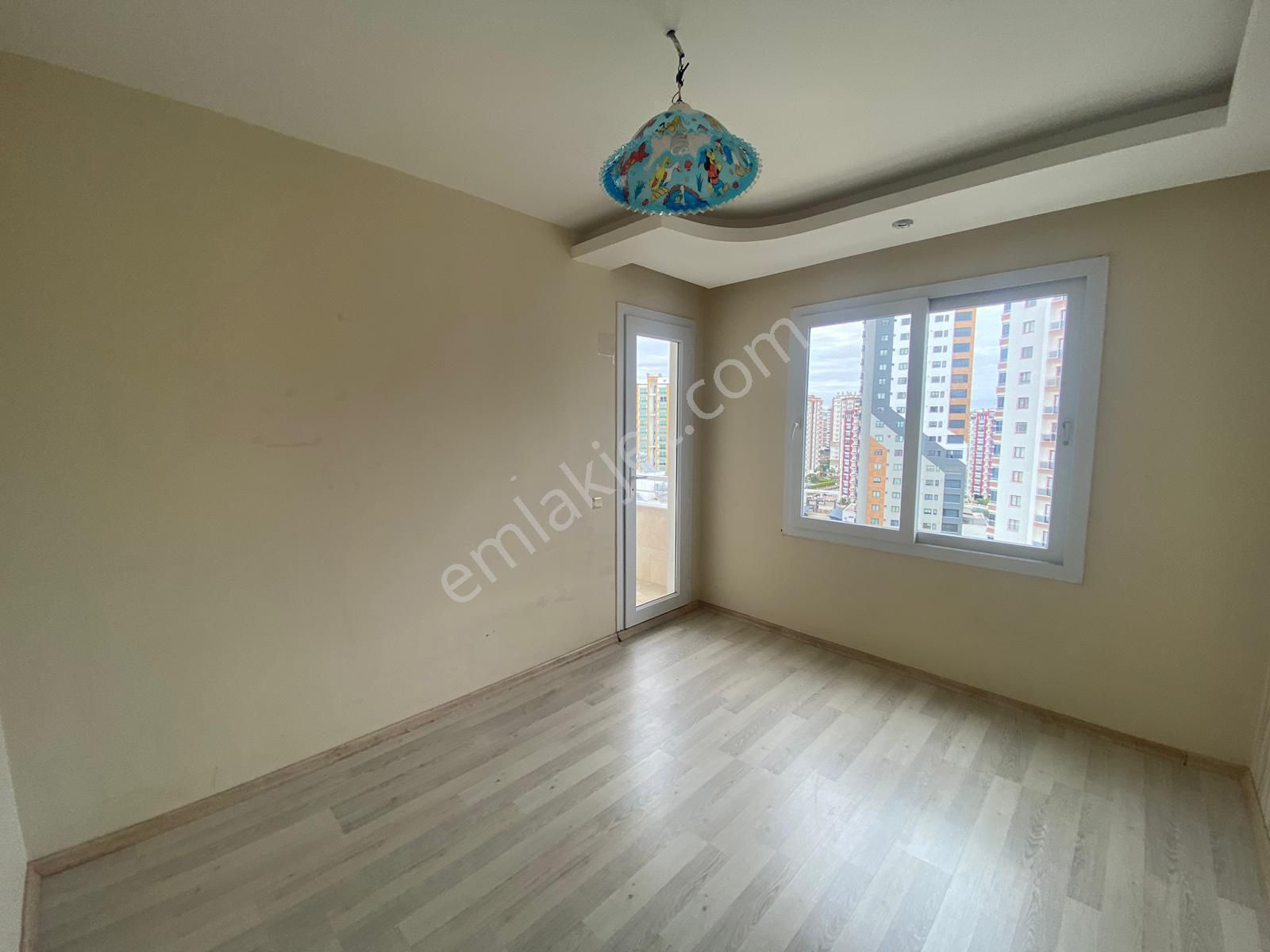 Karınca'dan Akdeniz Mh'de Aylık Ödemeli Havuzlu Geniş 4+1 İlanda - Görsel 11