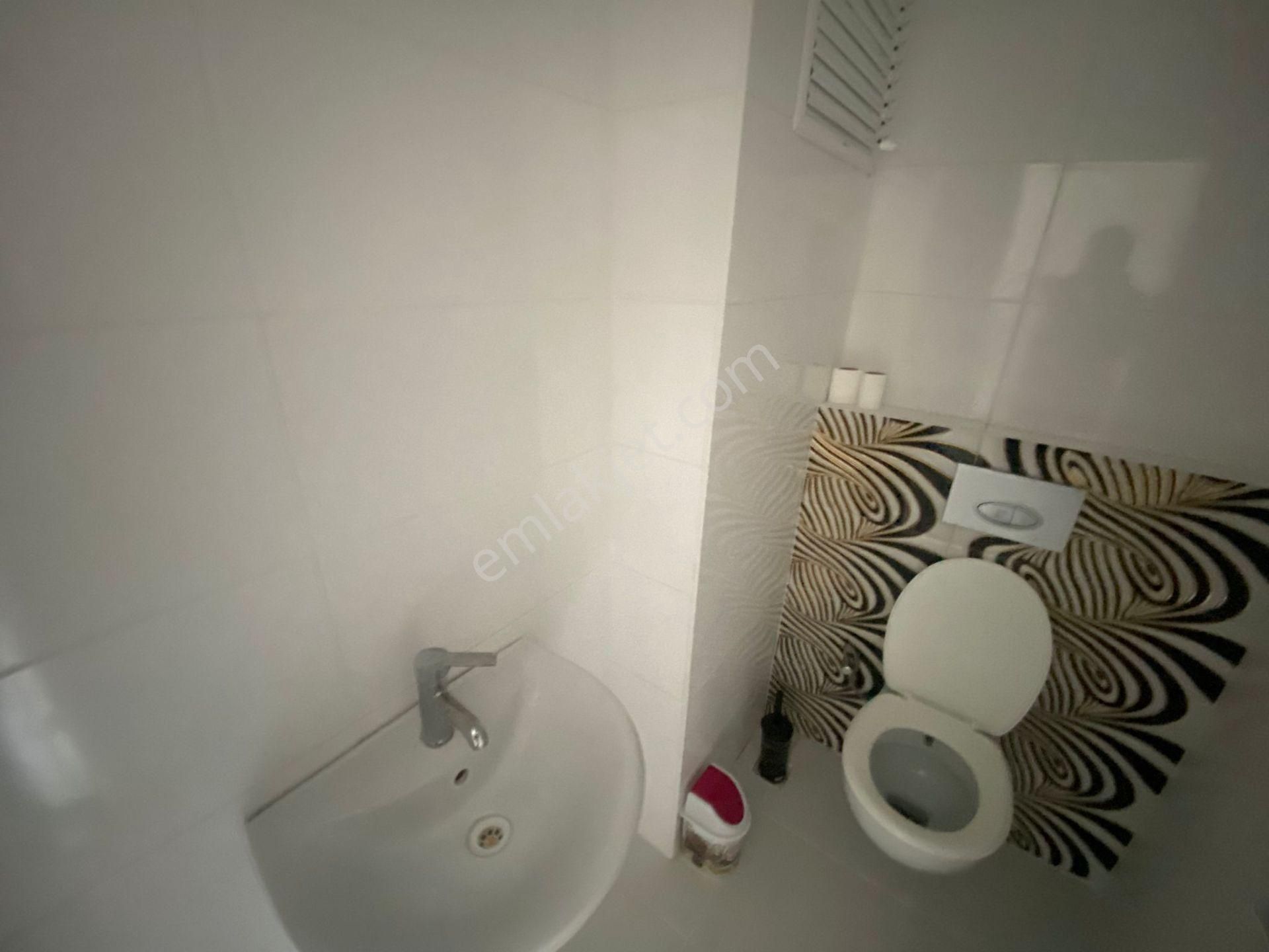 Karınca'dan Akdeniz Mh'de Aylık Ödemeli Havuzlu Geniş 4+1 İlanda - Görsel 19