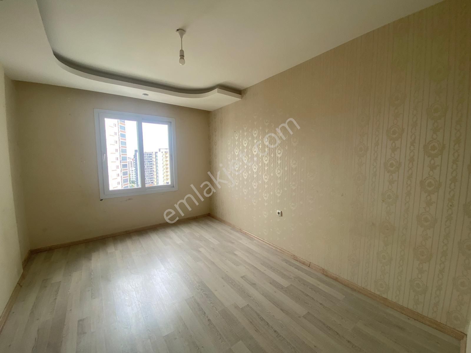 Karınca'dan Akdeniz Mh'de Aylık Ödemeli Havuzlu Geniş 4+1 İlanda - Görsel 14