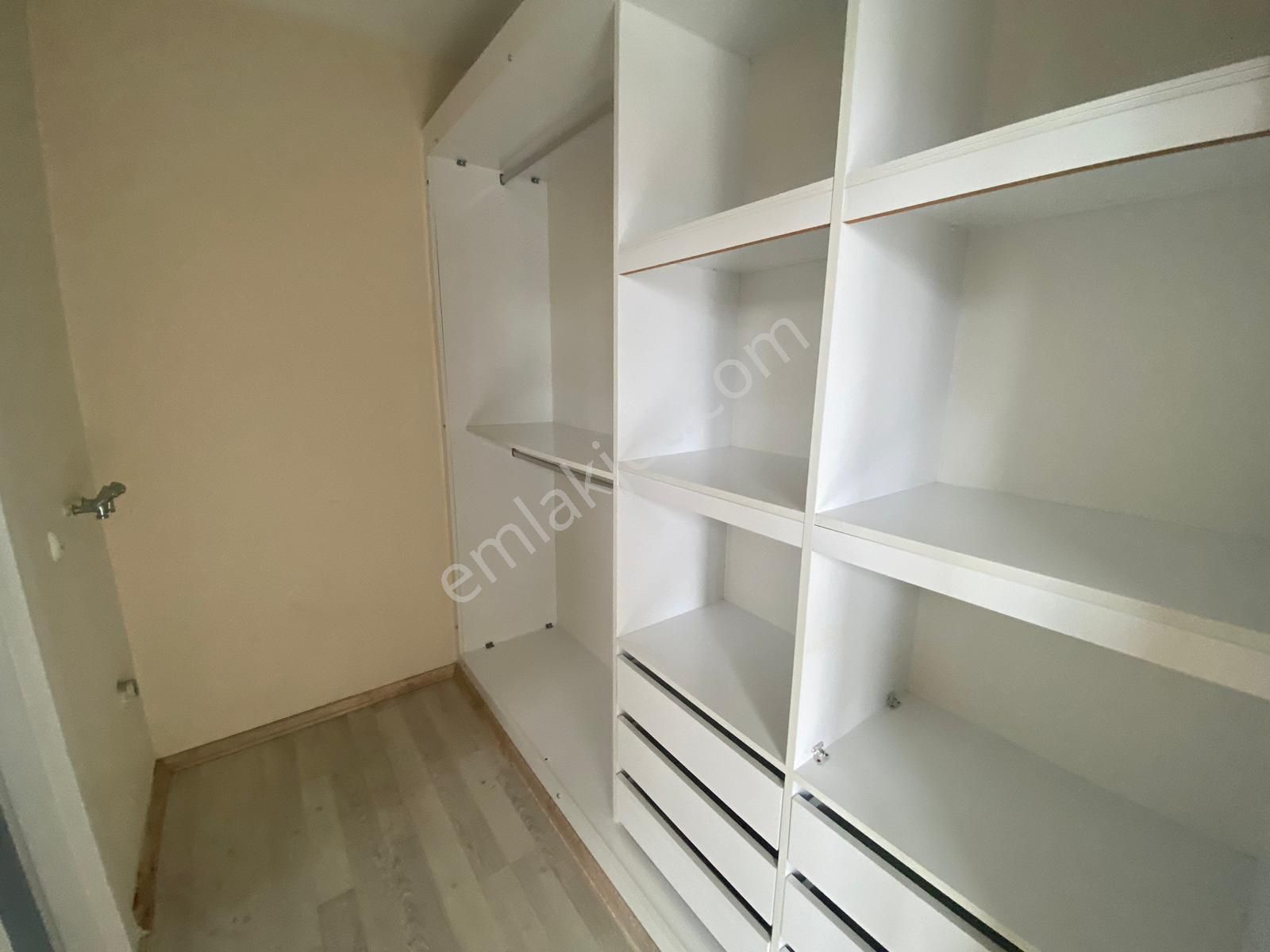 Karınca'dan Akdeniz Mh'de Aylık Ödemeli Havuzlu Geniş 4+1 İlanda - Görsel 21