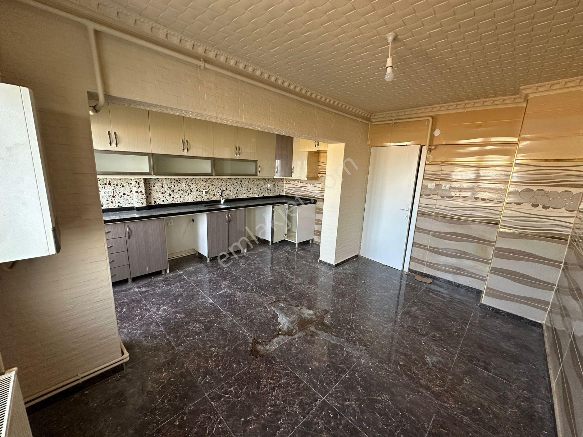 İz'den Yeşiloba'da Reale Yürüme Mesafesin'de Fırsat Daire