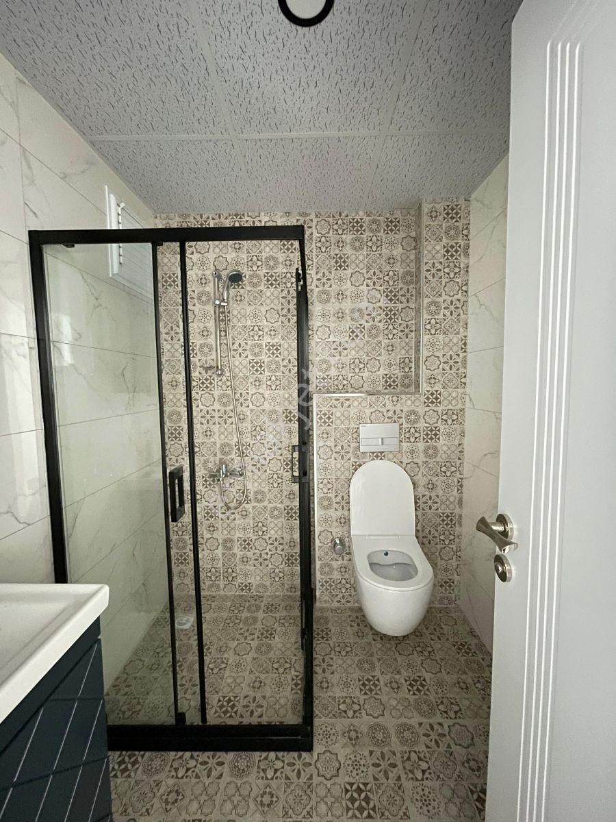 Tramwaya Yürüme Mesafesinde, Lüks Eşyalı 1+1 Satılık - Görsel 2