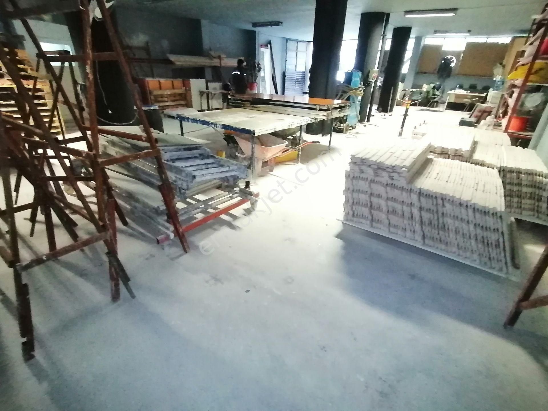 Pendik Güzelyalıda Satılık Merkezi 400m2 Düz Giriş Dükkan Yol Üstü - Görsel 14