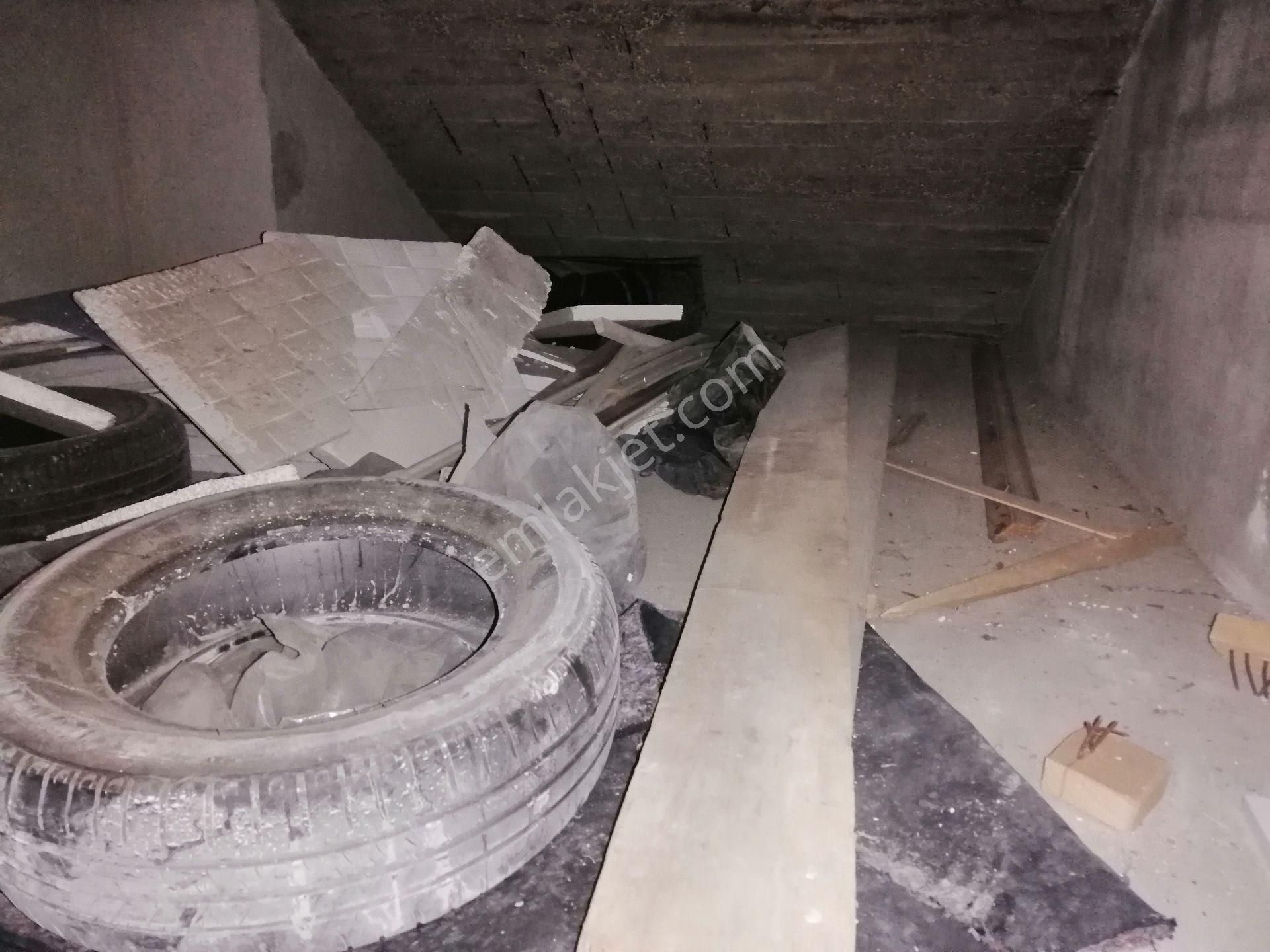 Pendik Güzelyalıda Satılık Merkezi 400m2 Düz Giriş Dükkan Yol Üstü - Görsel 33
