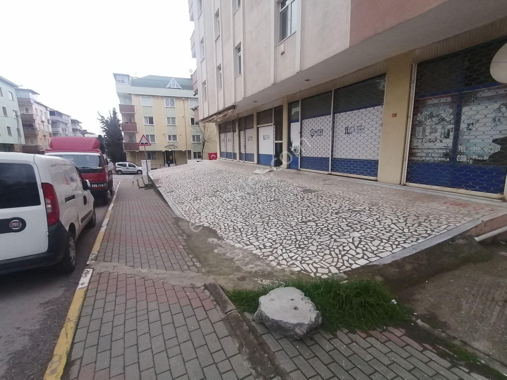 Pendik Güzelyalıda Satılık Merkezi 400m2 Düz Giriş Dükkan Yol Üstü - Görsel 20