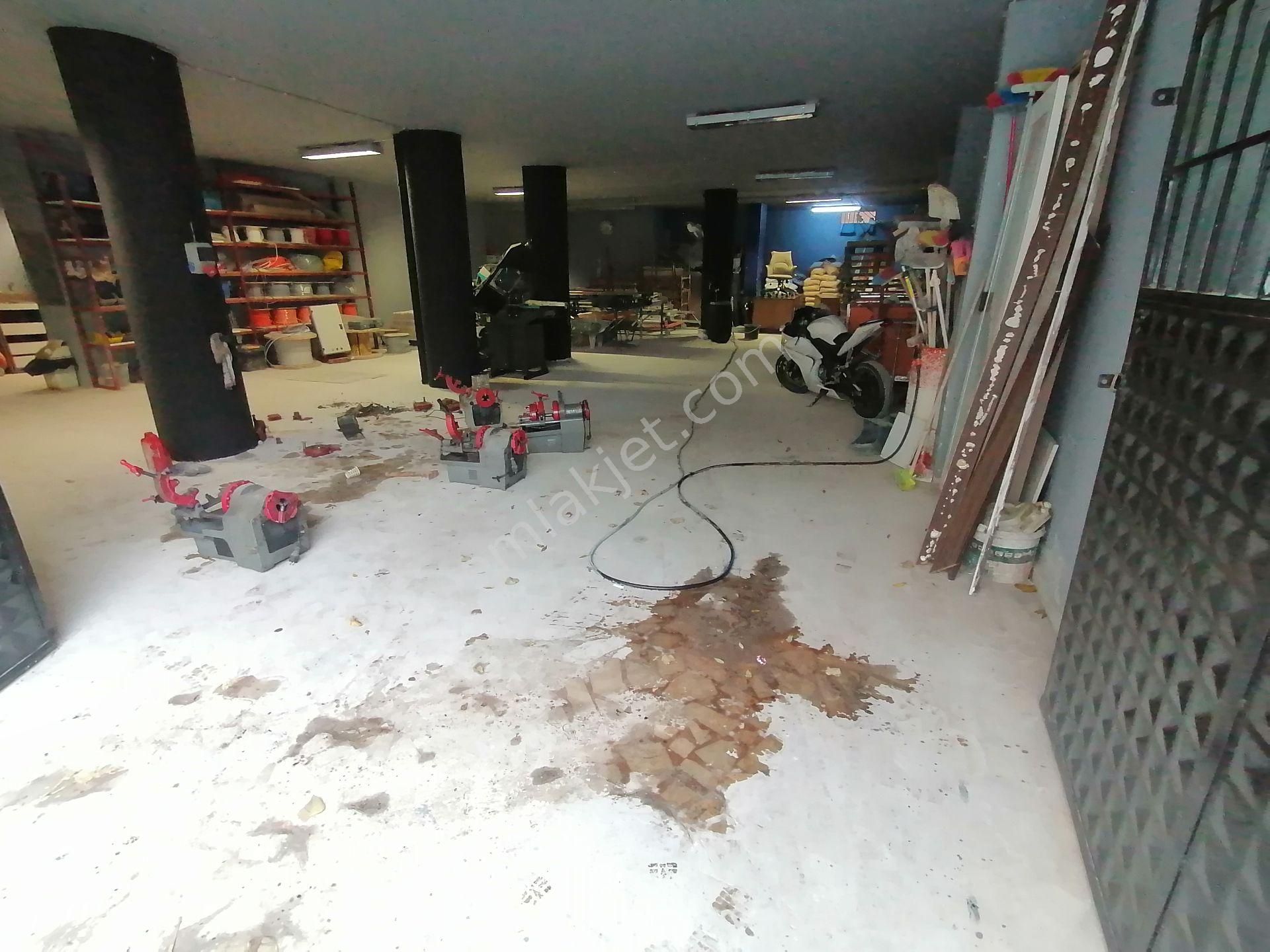 Pendik Güzelyalıda Satılık Merkezi 400m2 Düz Giriş Dükkan Yol Üstü - Görsel 4