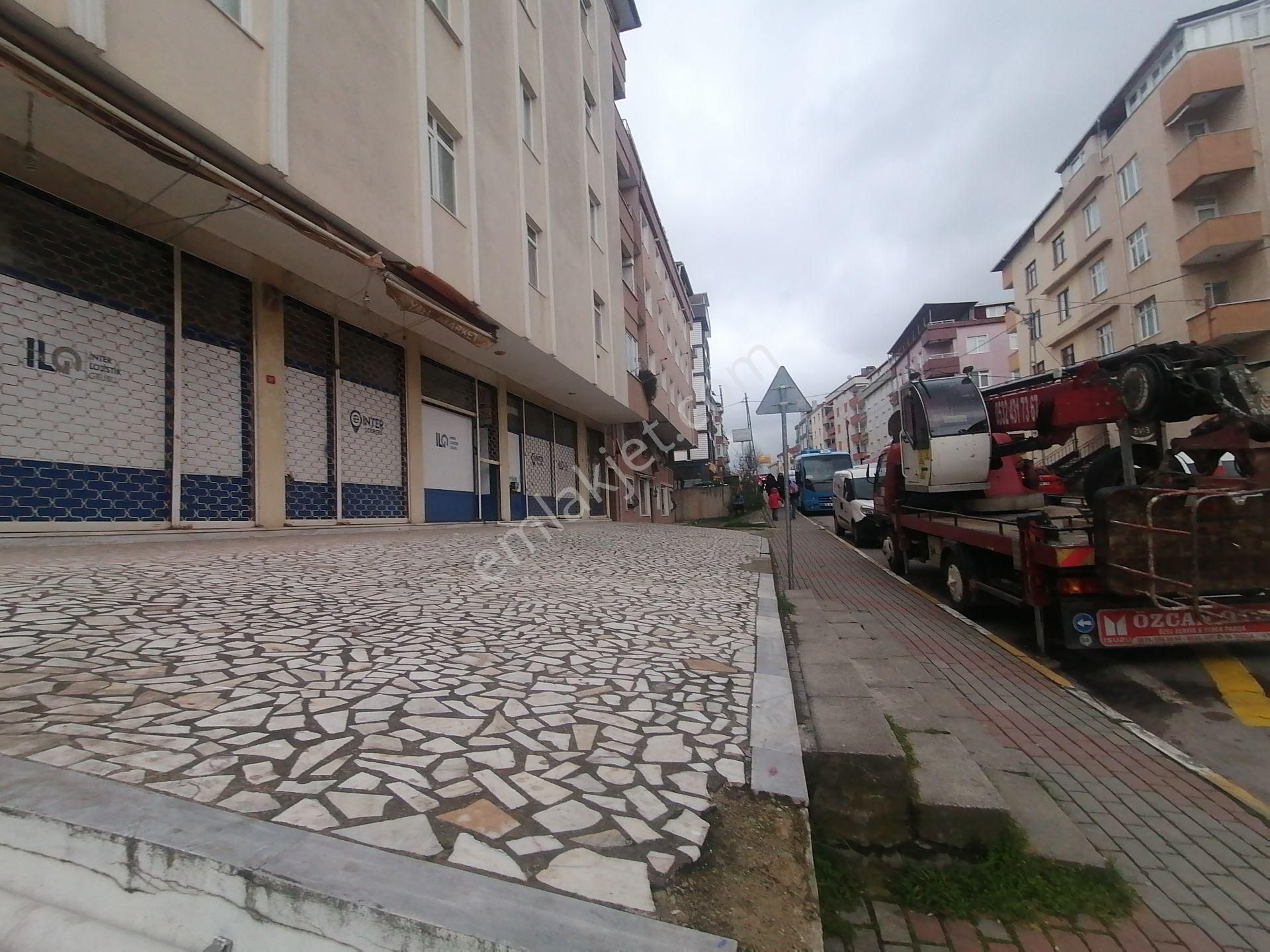 Pendik Güzelyalıda Satılık Merkezi 400m2 Düz Giriş Dükkan Yol Üstü - Görsel 24