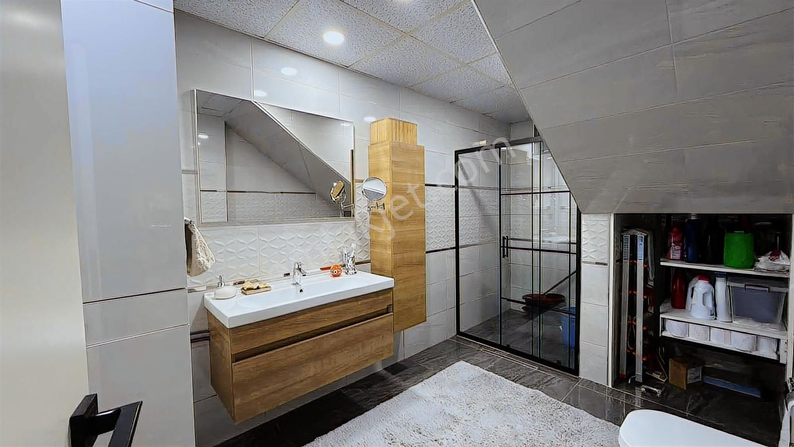 Başıskele Damlarda Satılık 4+1 Bahçeli Müstakil Vılla - Görsel 11