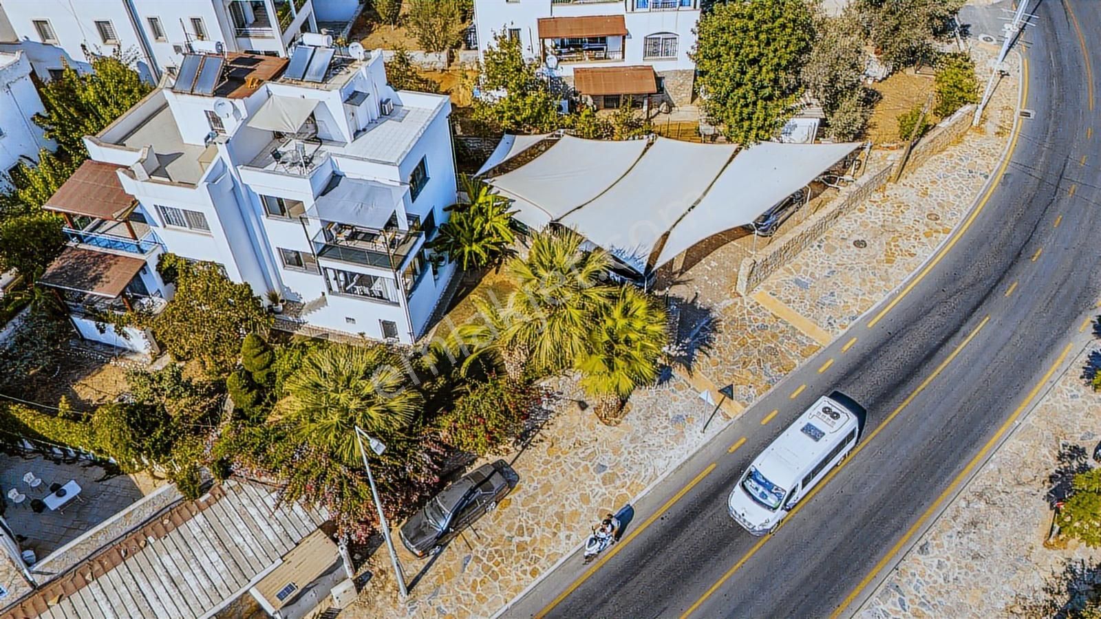 Bodrum Umurca'da Deniz Manzaralı Özel Bahçeli Satılık 3+1 Villa - Görsel 24