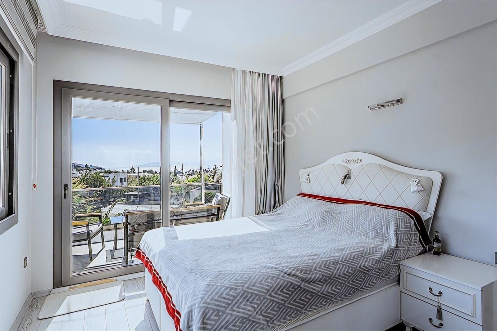 Bodrum Umurca'da Deniz Manzaralı Özel Bahçeli Satılık 3+1 Villa - Görsel 21