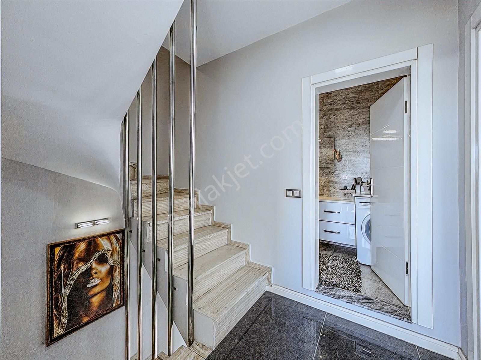 Bodrum Umurca'da Deniz Manzaralı Özel Bahçeli Satılık 3+1 Villa - Görsel 9