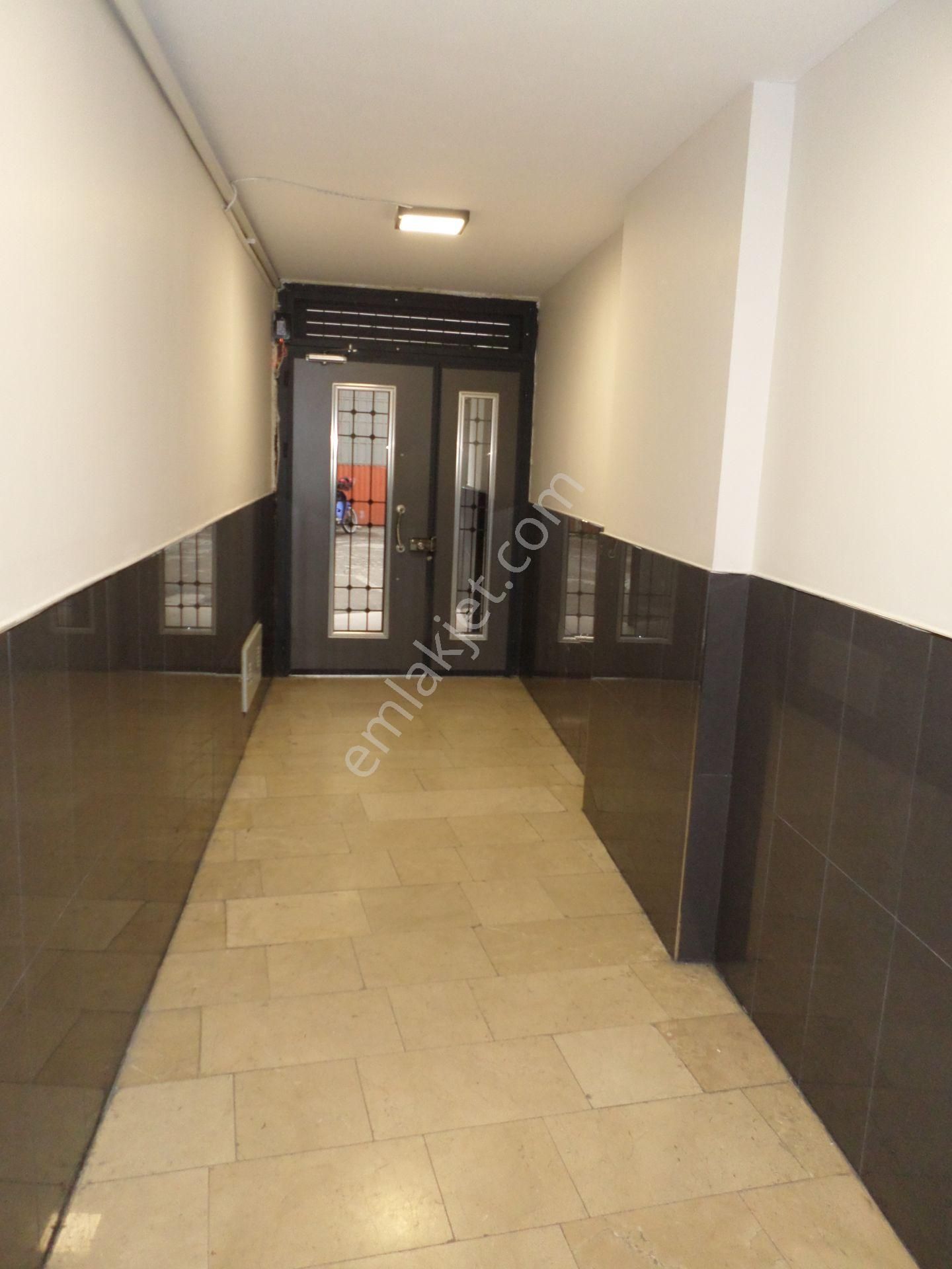 Bursa Nilüfer Ertuğrul'da Satılık Dubleks Daire Merkezde Düzayak Yeni 6 Yaş Mülkiyet Tapulu 3 Katlı - Görsel 29