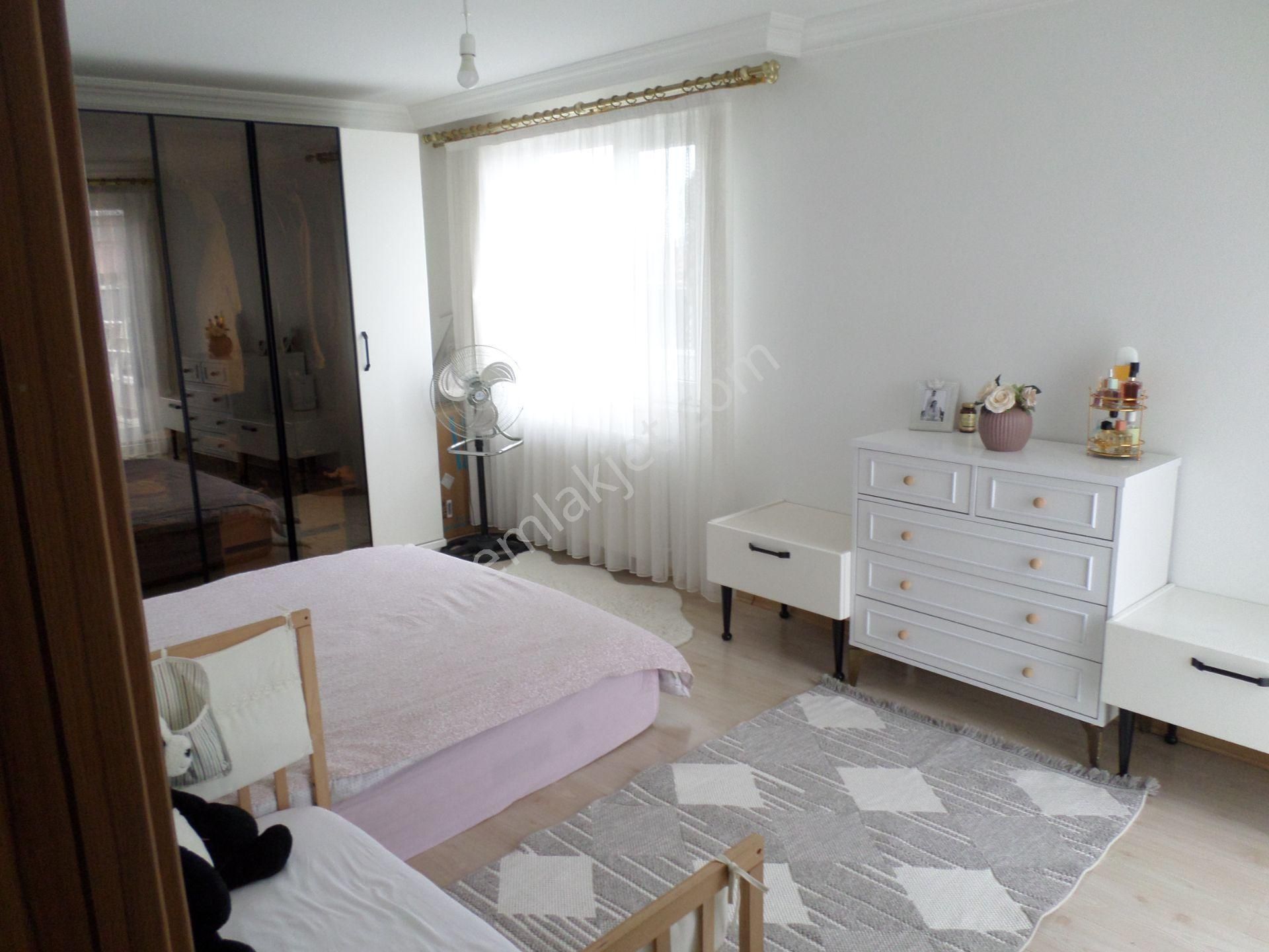 Bursa Nilüfer Ertuğrul'da Satılık Dubleks Daire Merkezde Düzayak Yeni 6 Yaş Mülkiyet Tapulu 3 Katlı - Görsel 6