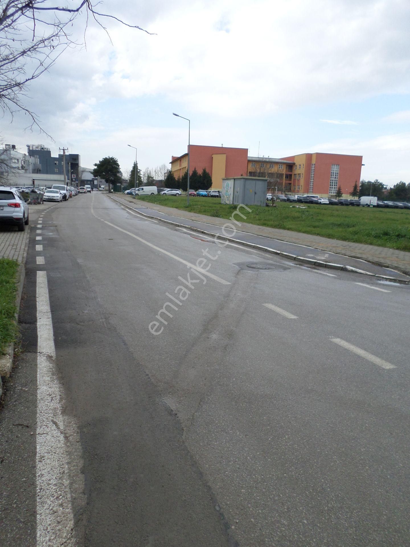 Bursa Nilüfer Ertuğrul'da Satılık Dubleks Daire Merkezde Düzayak Yeni 6 Yaş Mülkiyet Tapulu 3 Katlı - Görsel 33