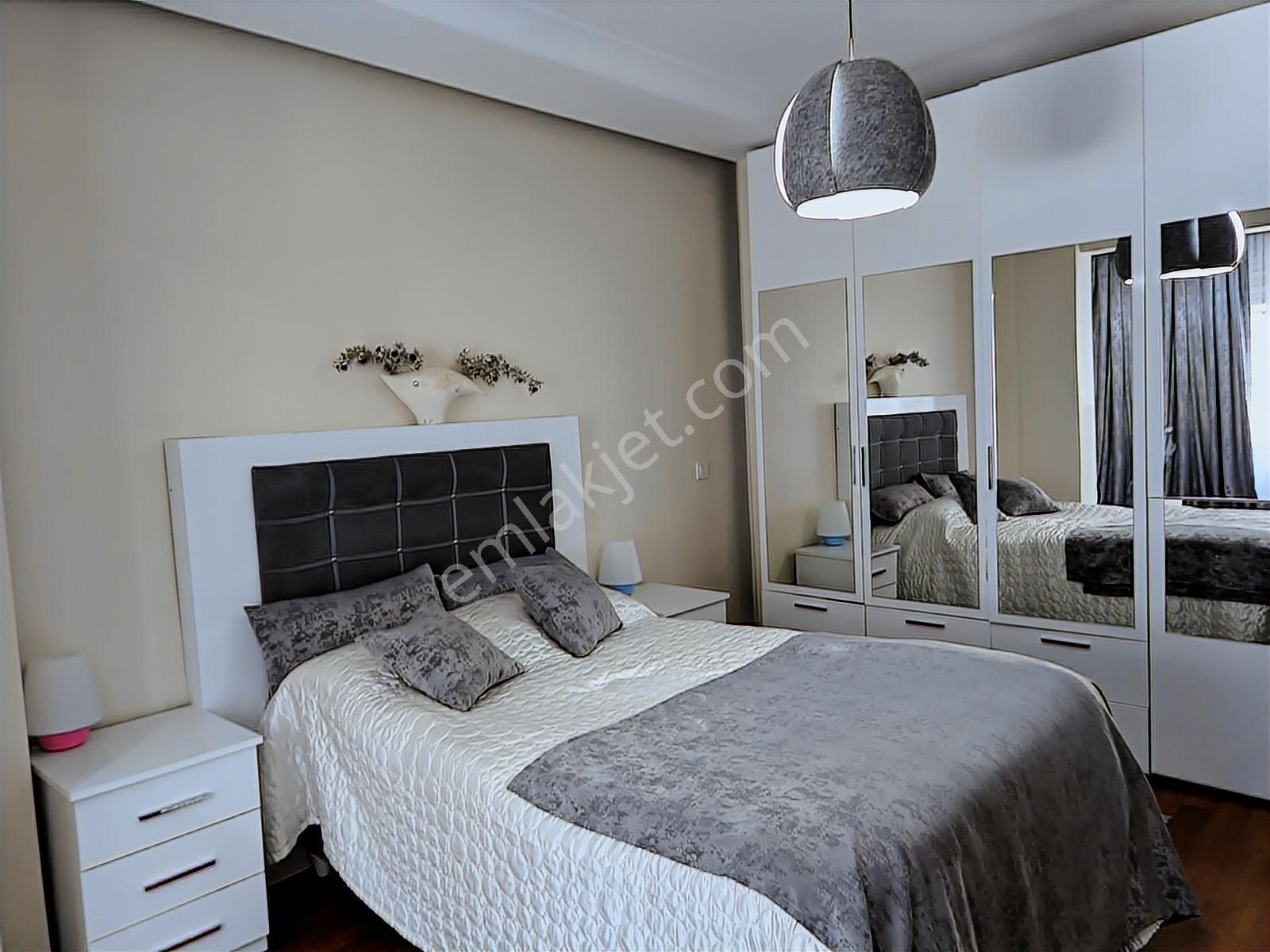 Marmaray Ve Minibüs Arası Nezih Sokakta 3+1 145 M² Otoparklı - Görsel 9